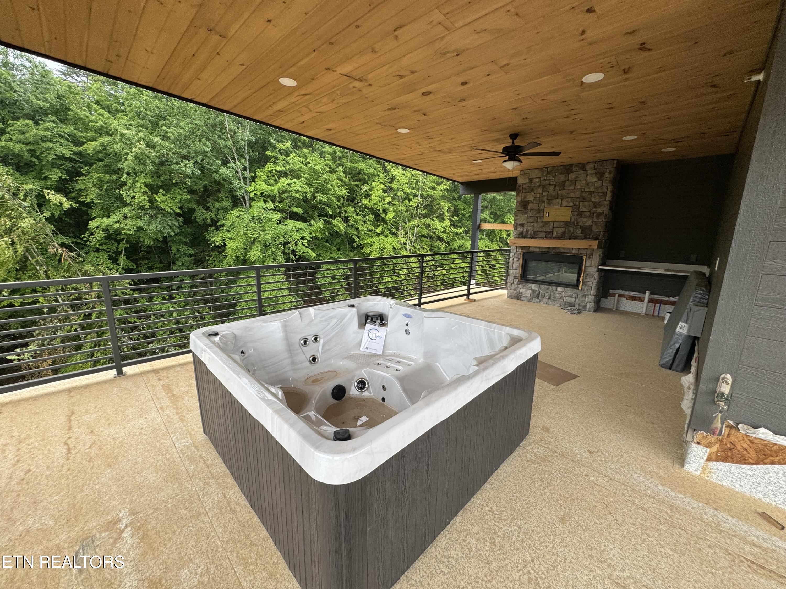 440 Hatchet Way Pigeon Forge TN 37863