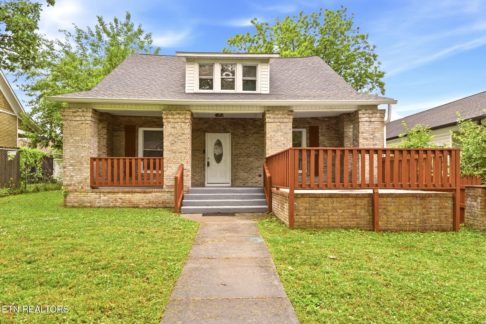 2820 E 5th Avenue Knoxville TN 37914