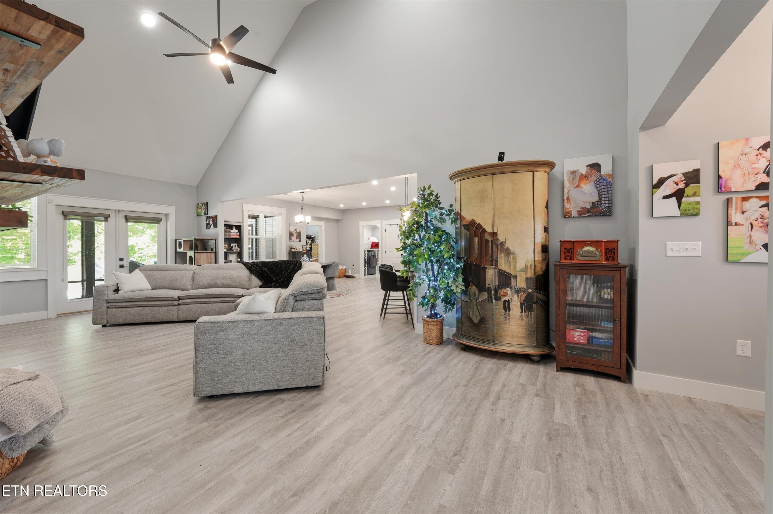 1354 Wisteria Lane Sevierville TN 37862