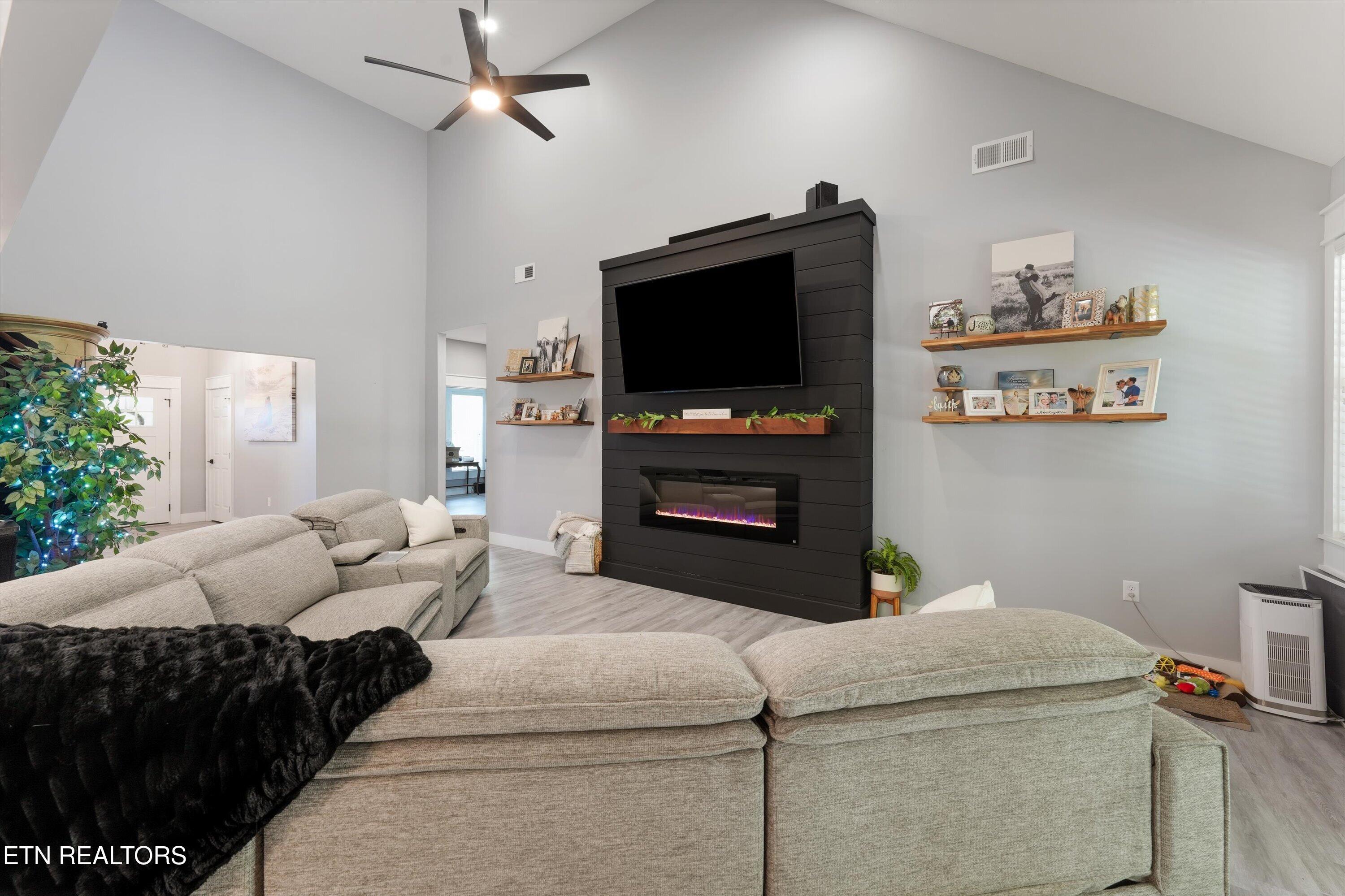 1354 Wisteria Lane Sevierville TN 37862