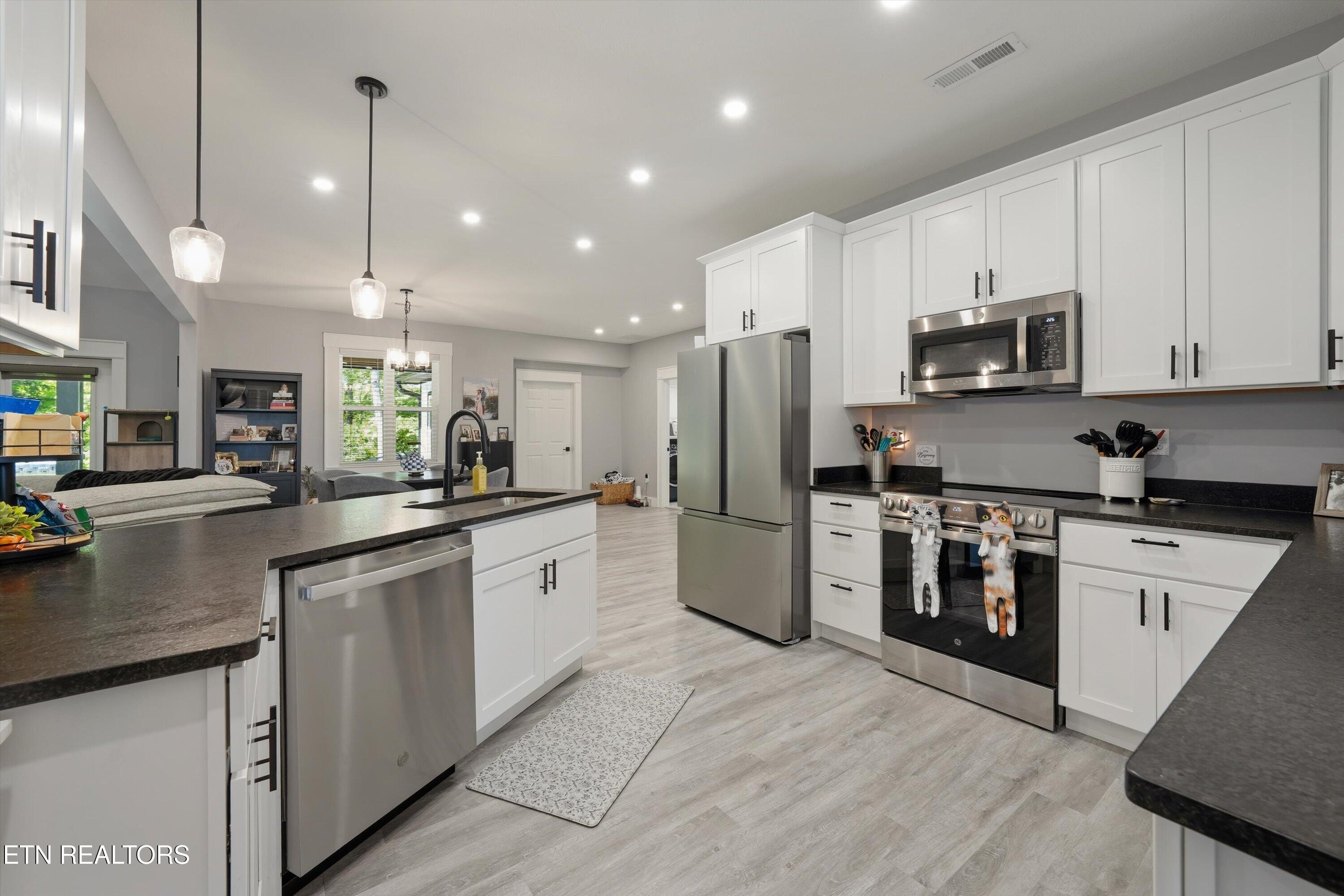1354 Wisteria Lane Sevierville TN 37862