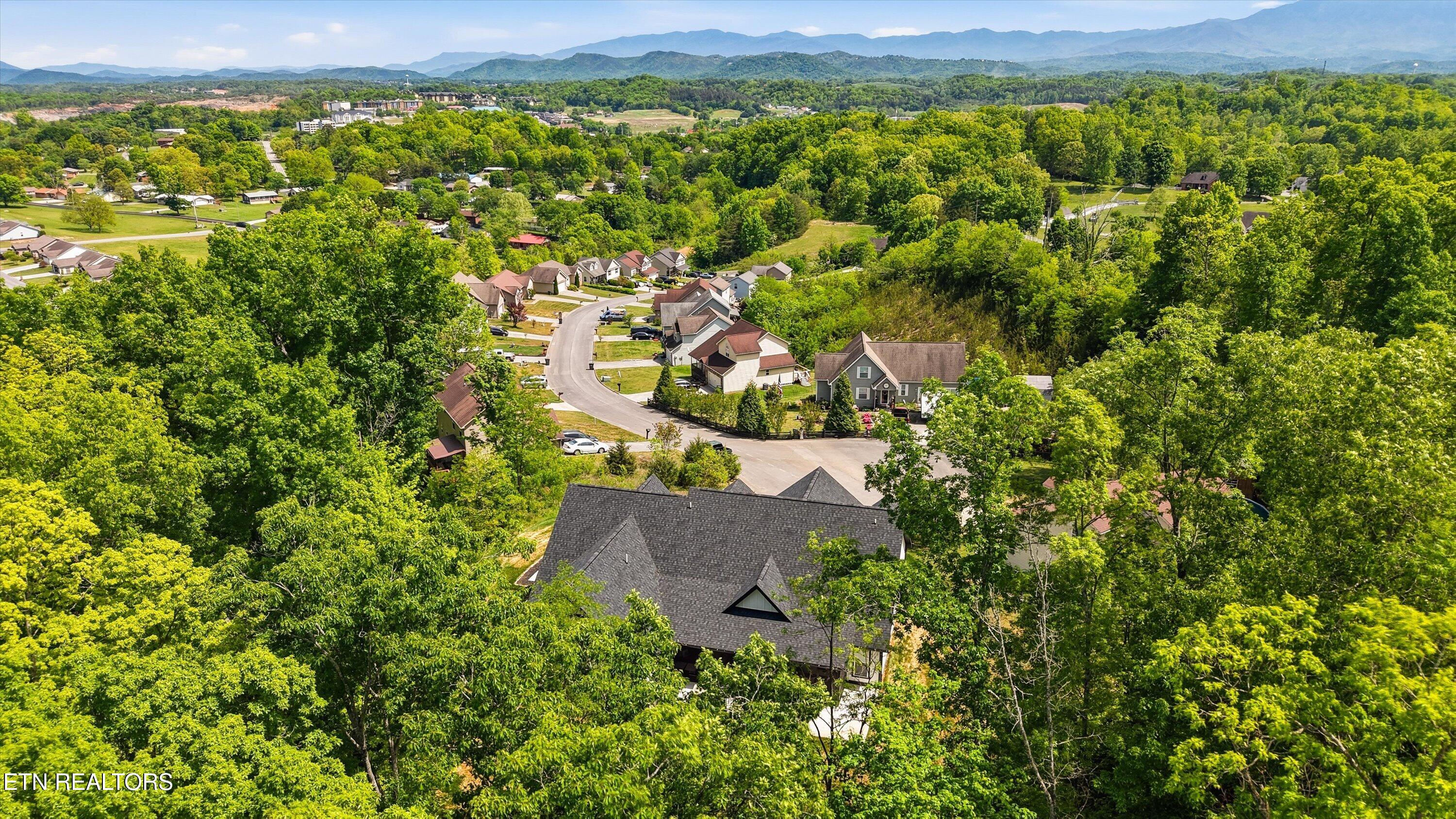 1354 Wisteria Lane Sevierville TN 37862