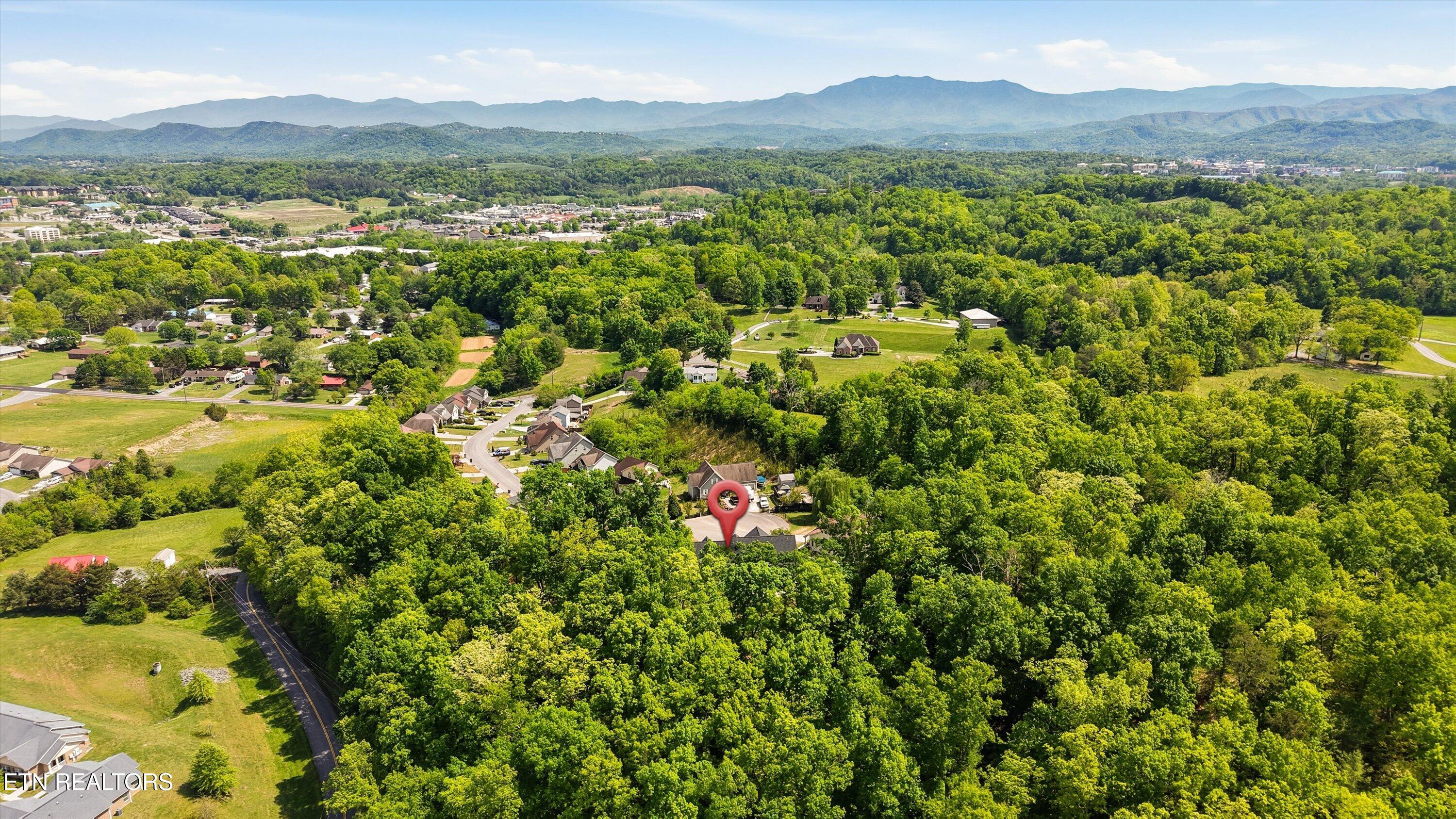 1354 Wisteria Lane Sevierville TN 37862