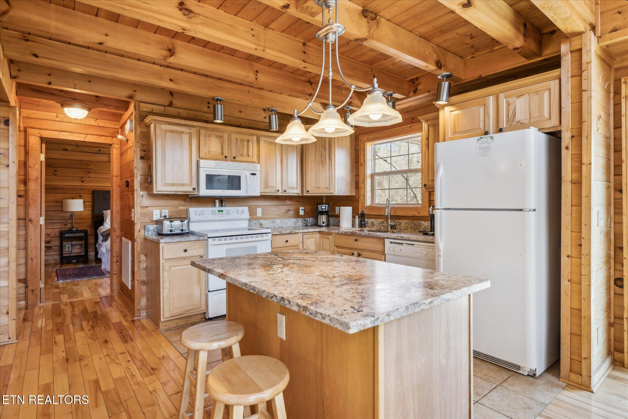 228 Tolliver Trail Townsend TN 37882
