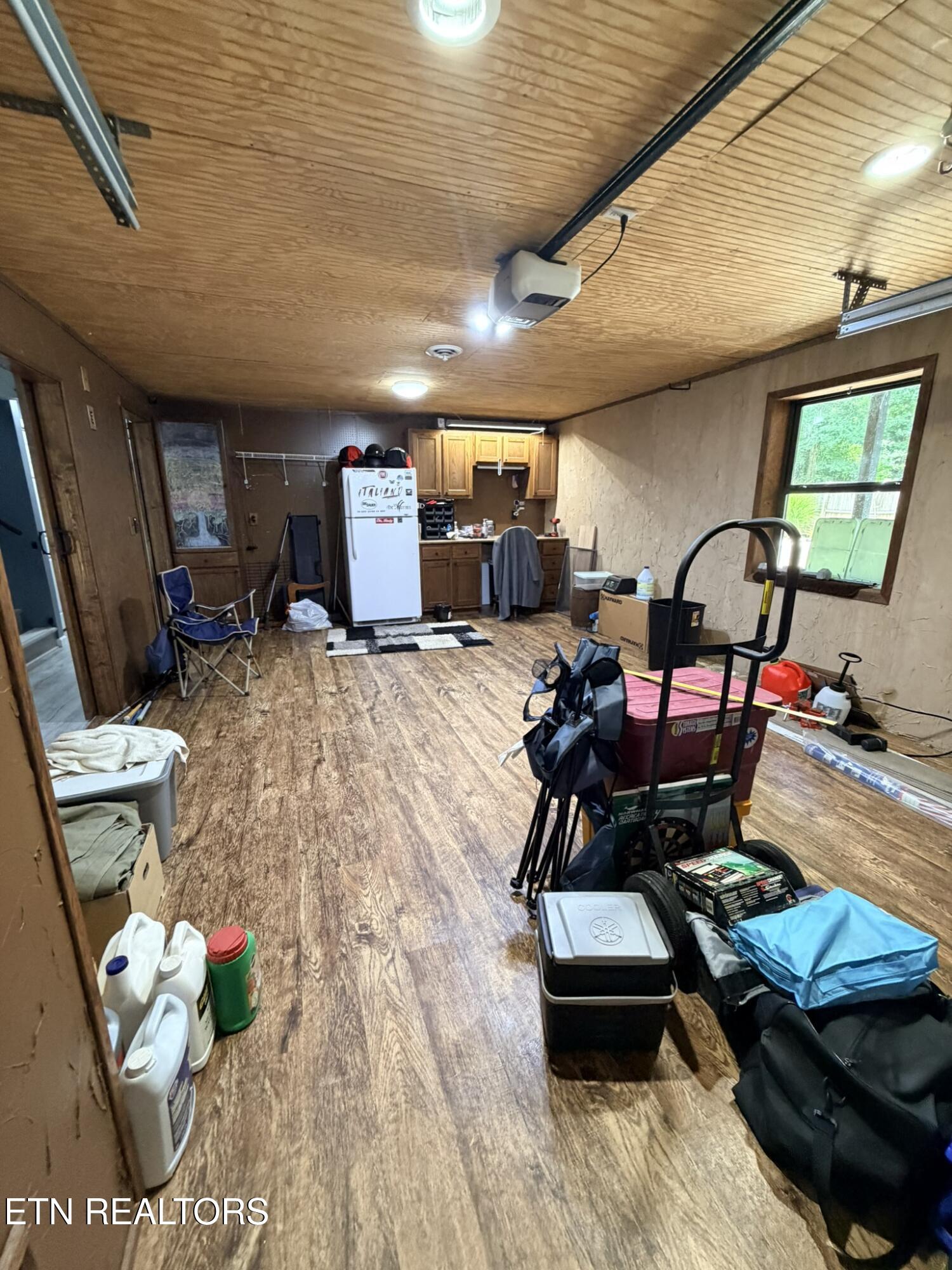 162 Coffee Drive Helenwood TN 37755
