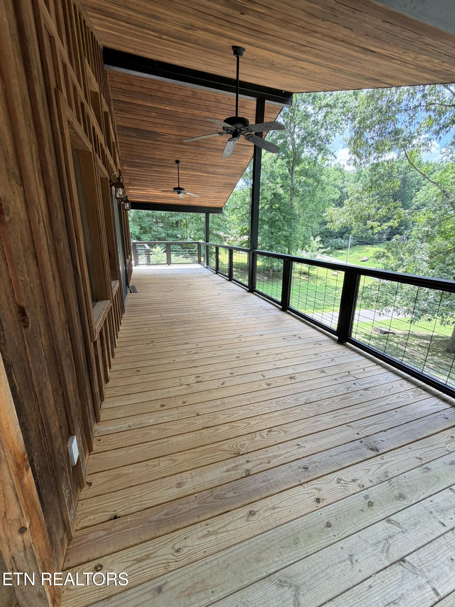 162 Coffee Drive Helenwood TN 37755