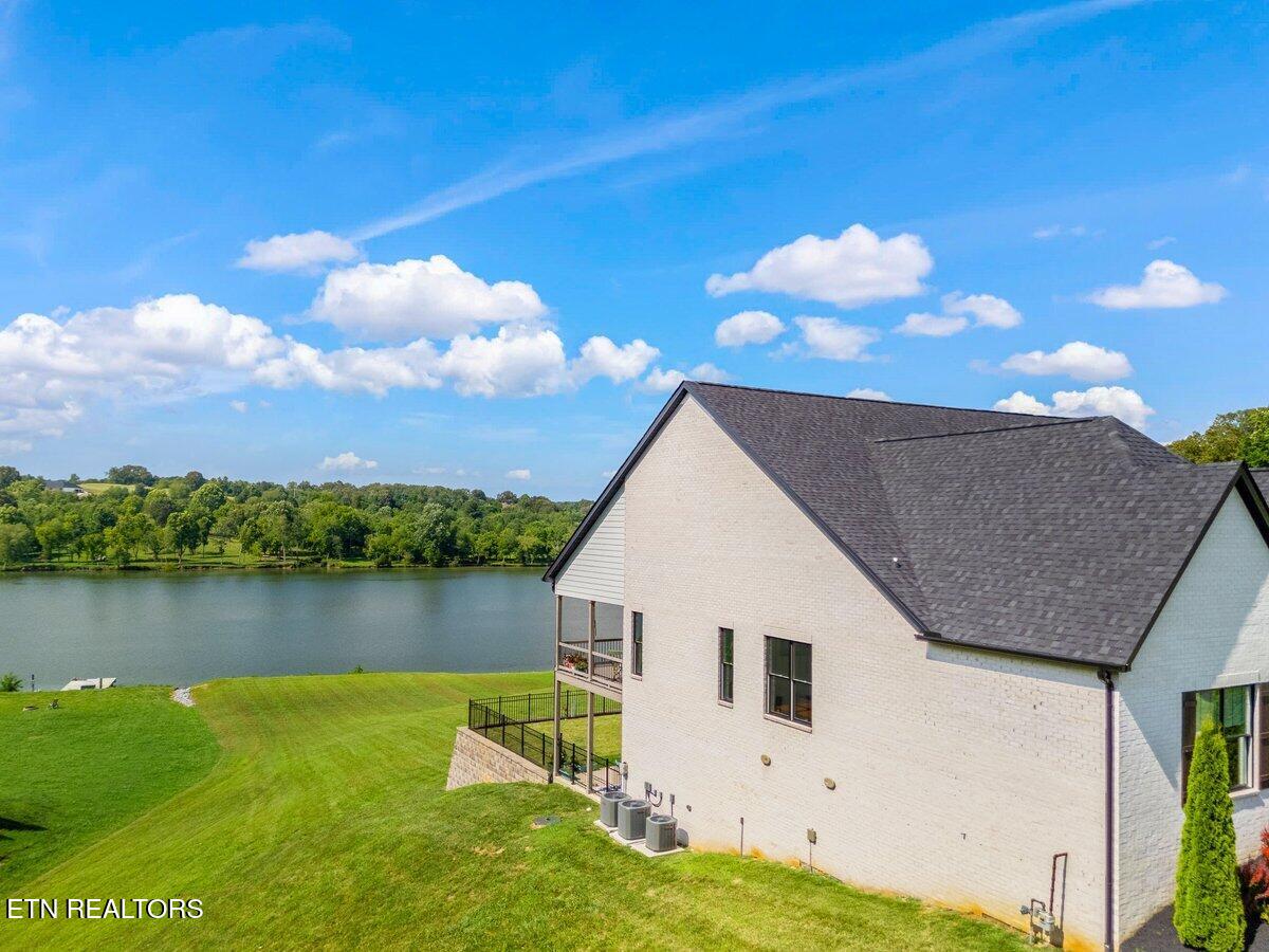 560 Silent River Lane Loudon TN 37774