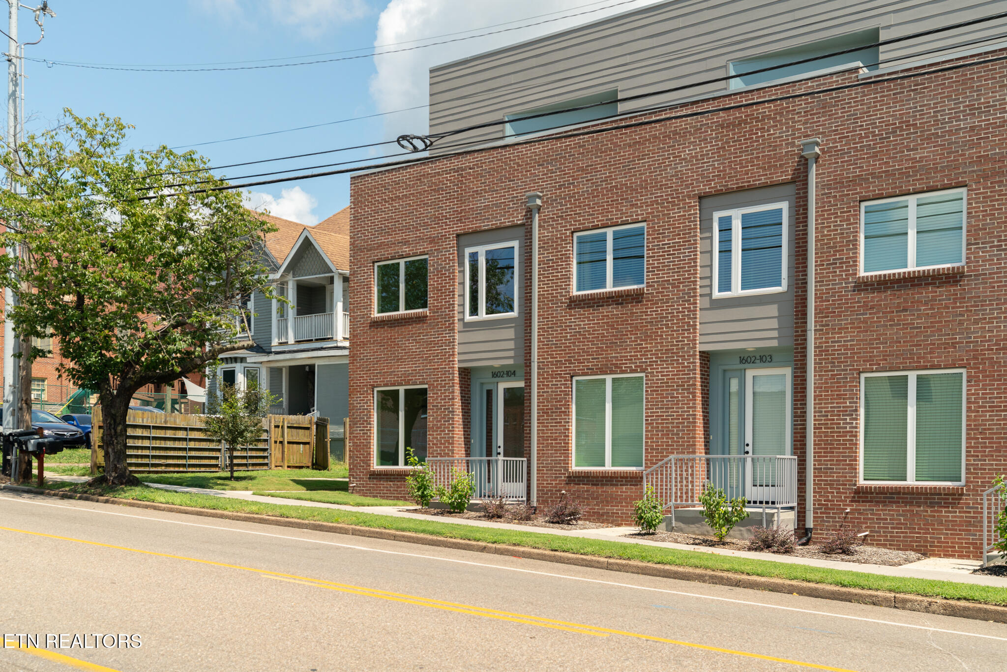 1602 N Central Street #104 Knoxville TN 37917