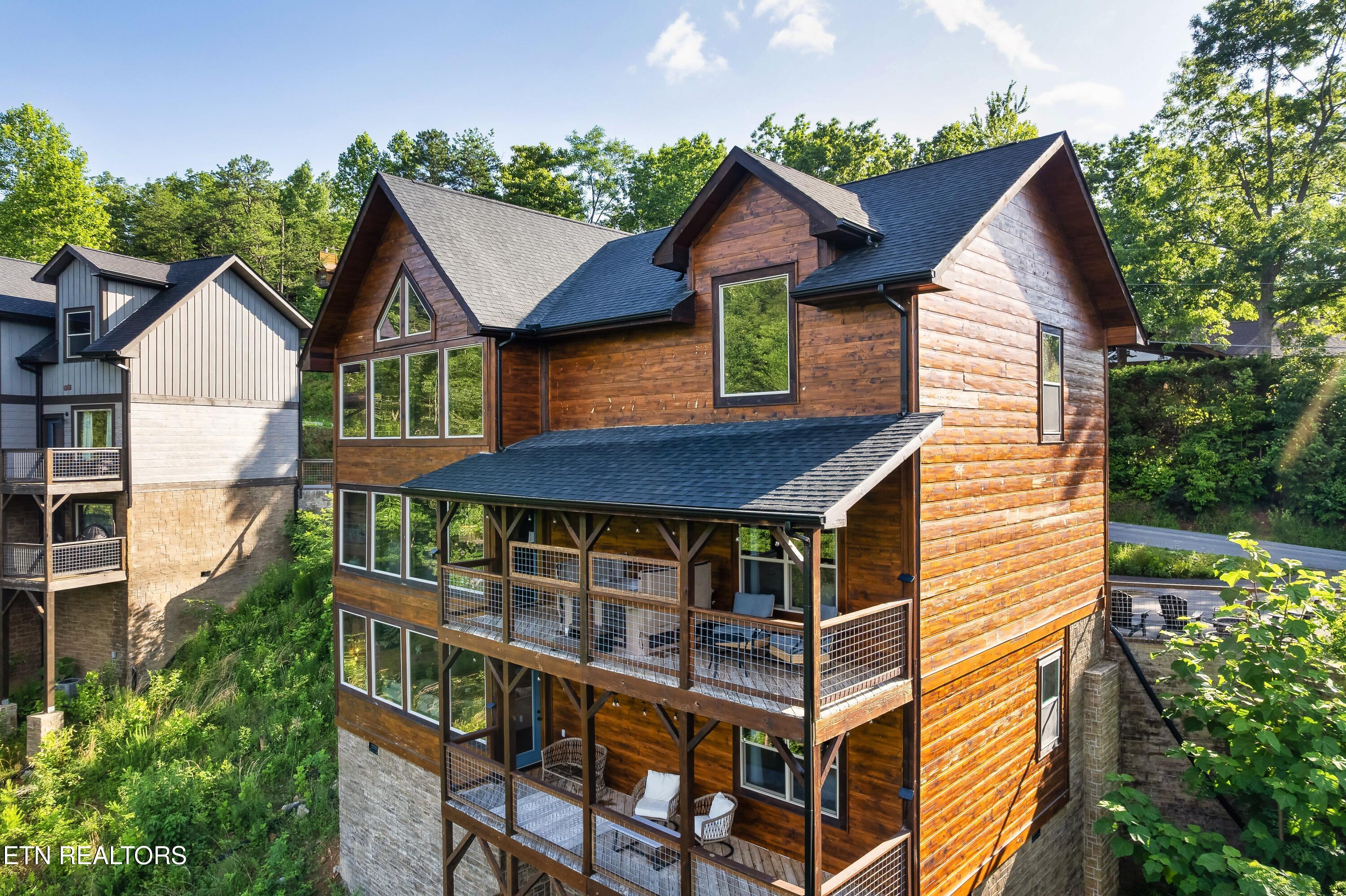 842 Vixen Gatlinburg TN 37738