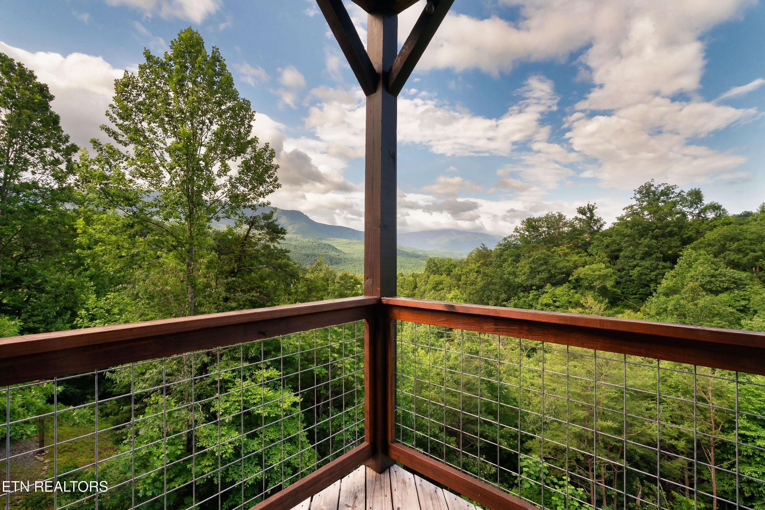 842 Vixen Gatlinburg TN 37738