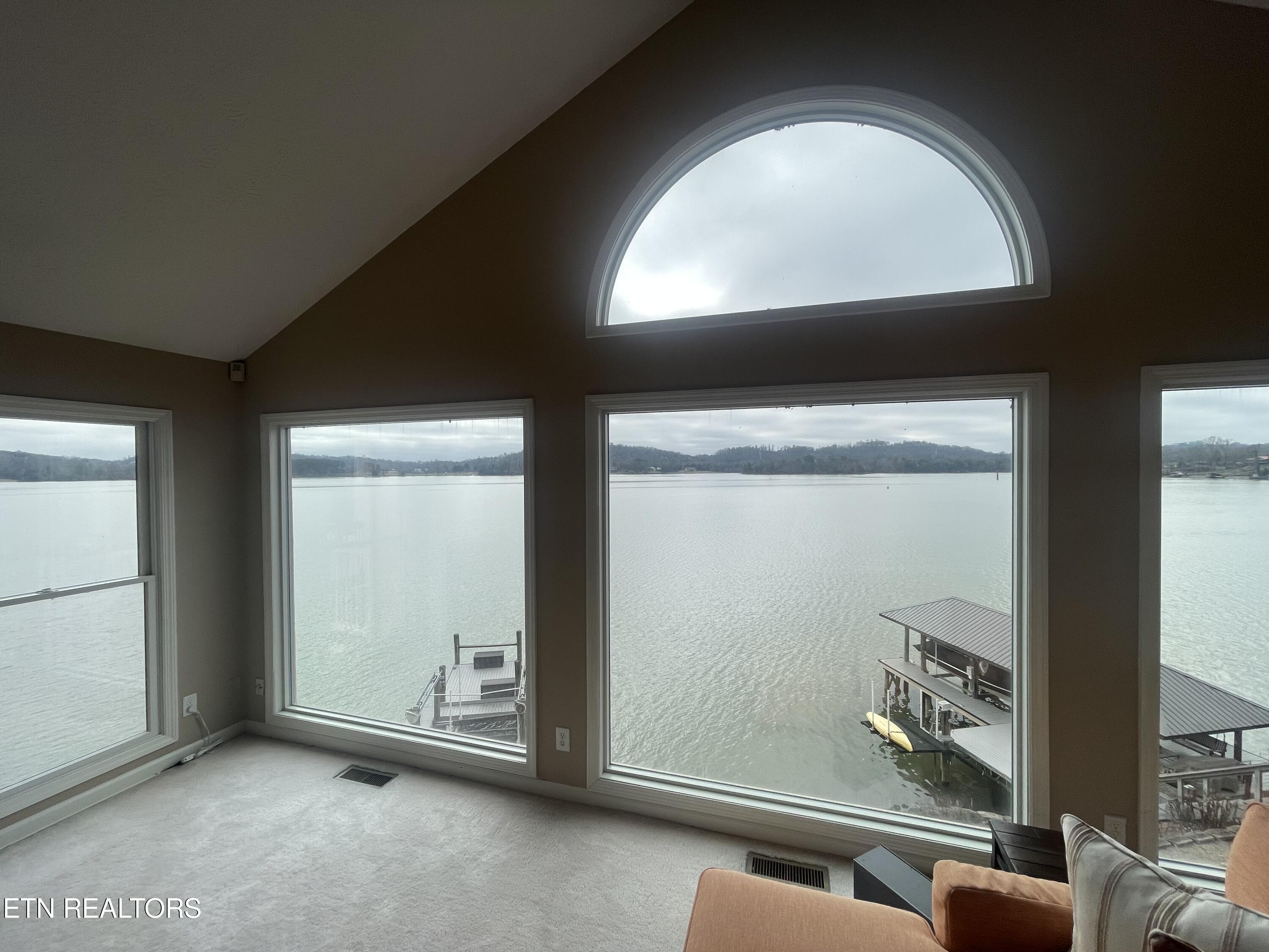 3466 Navigator Point Knoxville TN 37922