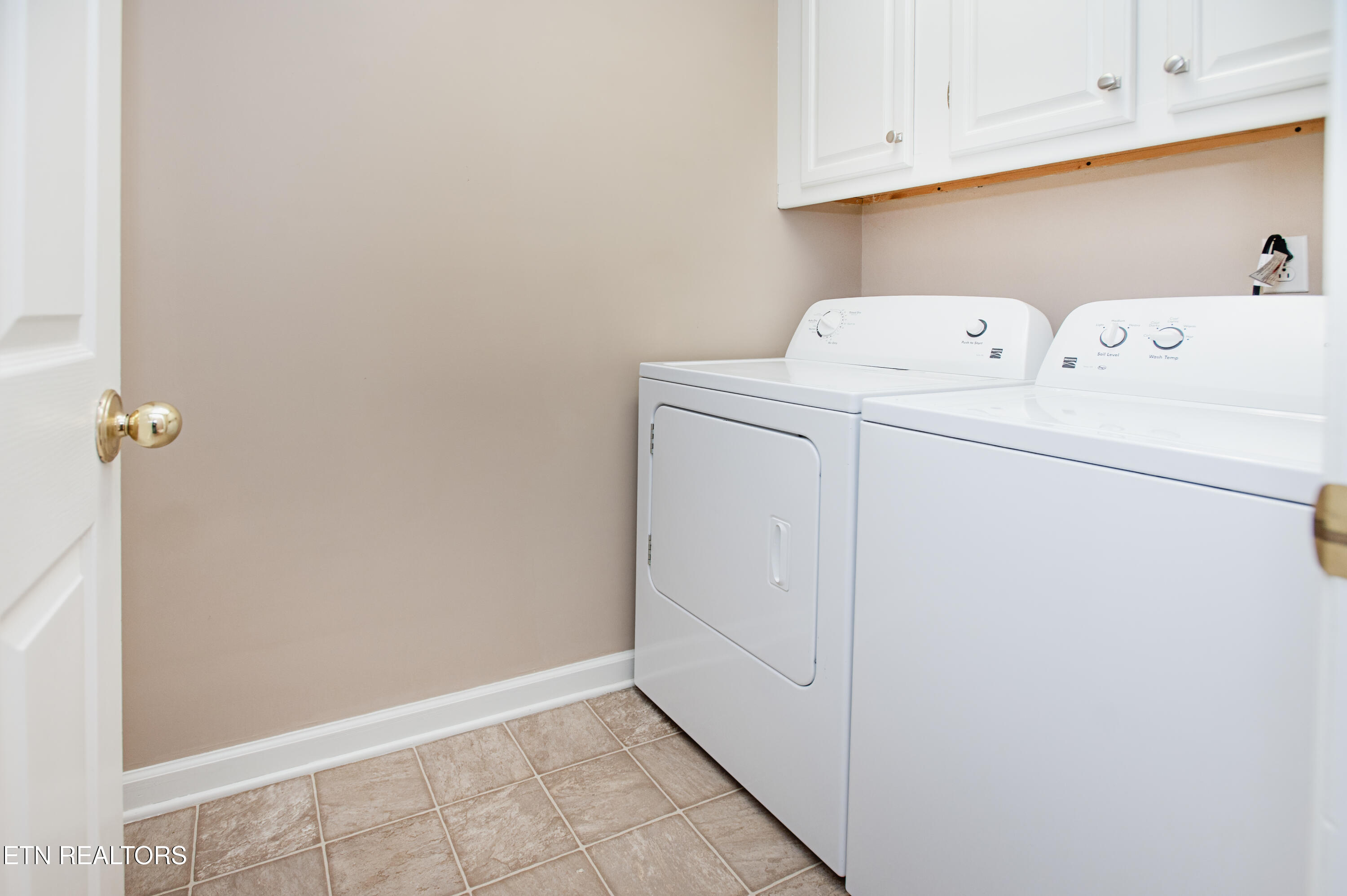 3466 Navigator Point Knoxville TN 37922