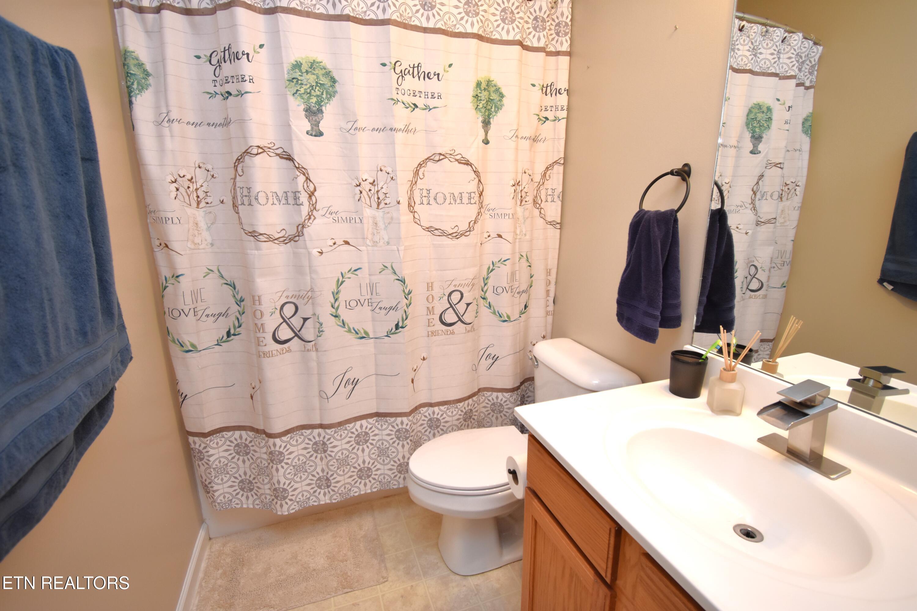 7308 Red Clover Lane Knoxville TN 37918