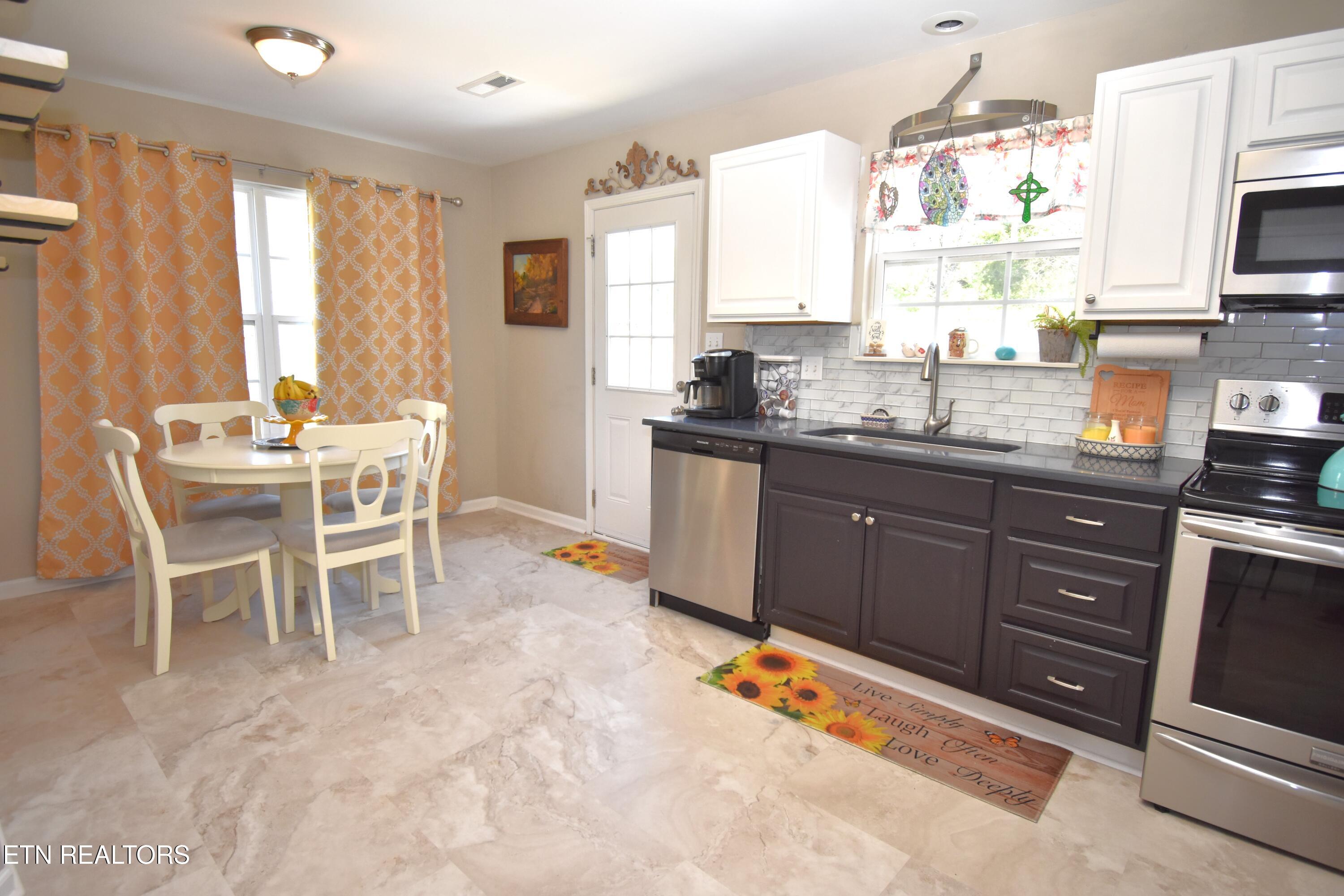 7308 Red Clover Lane Knoxville TN 37918