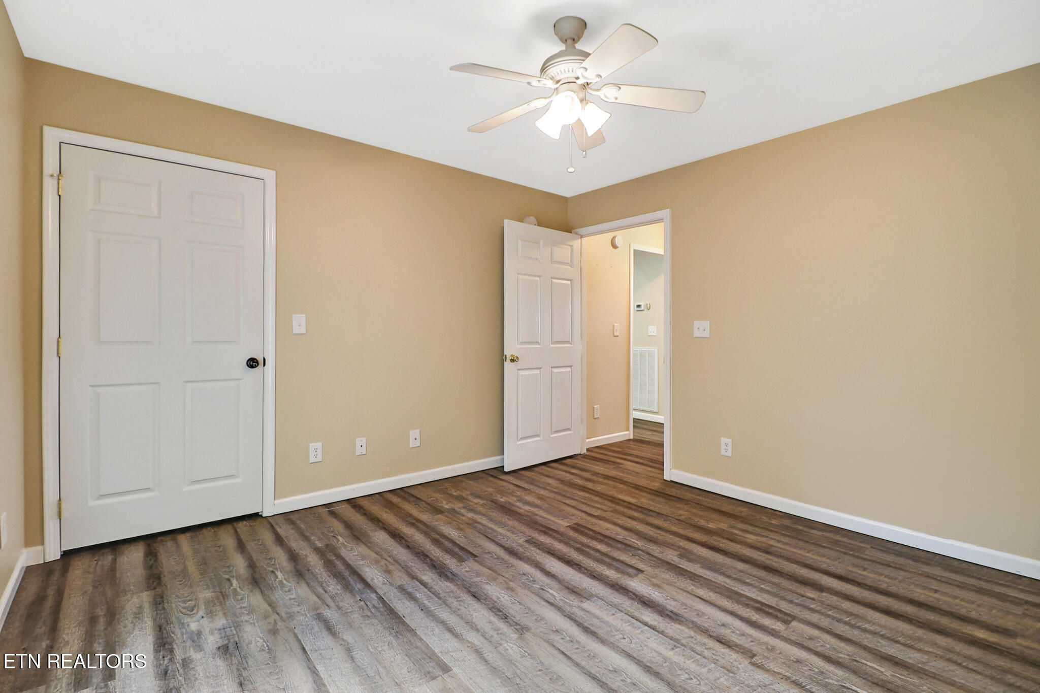 360 Swallows Crossing Grimsley TN 38565
