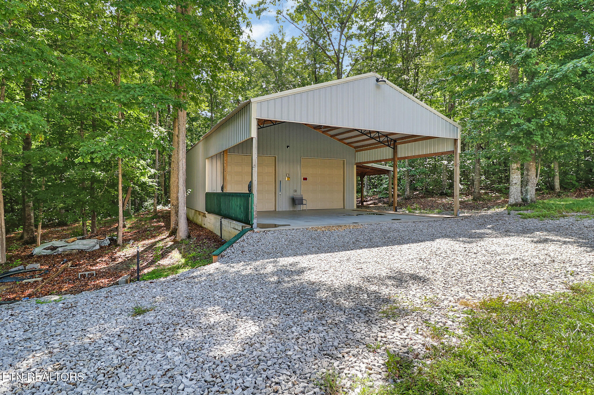 360 Swallows Crossing Grimsley TN 38565