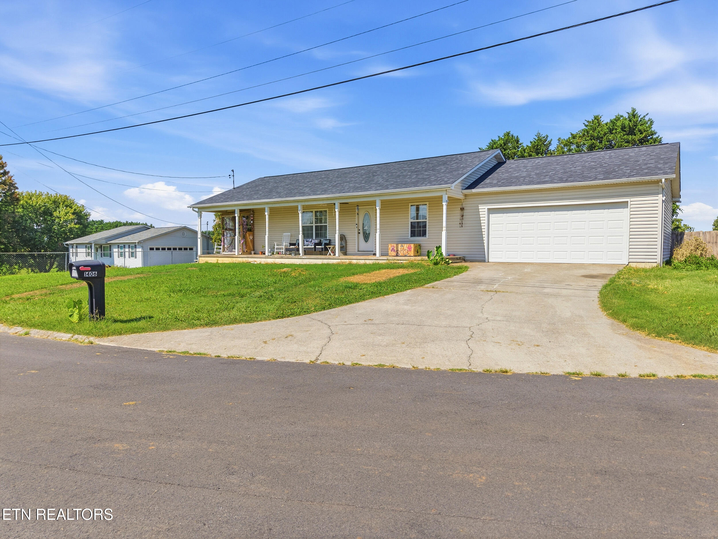 1406 Serene View Drive Sevierville TN 37876
