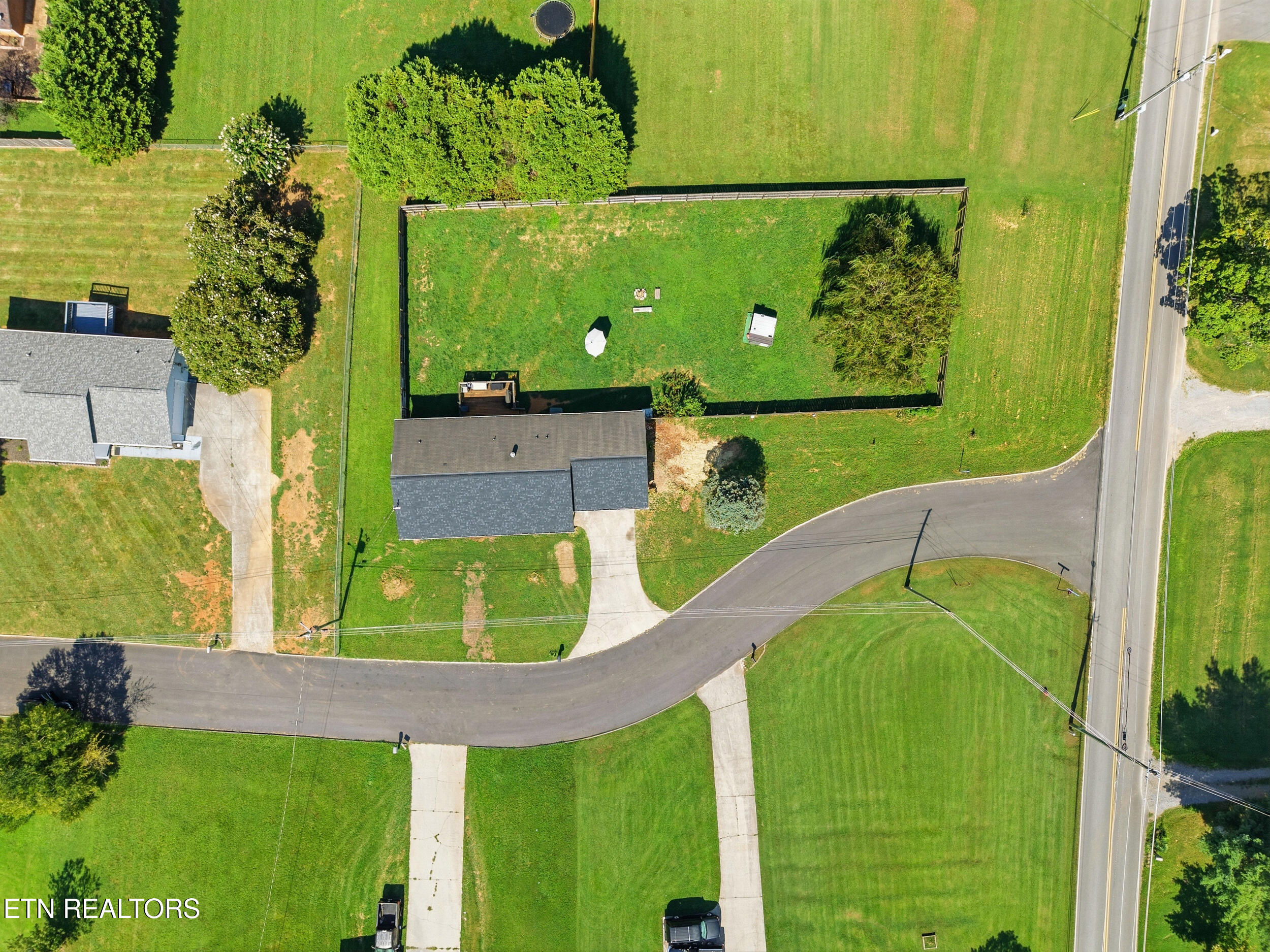 1406 Serene View Drive Sevierville TN 37876