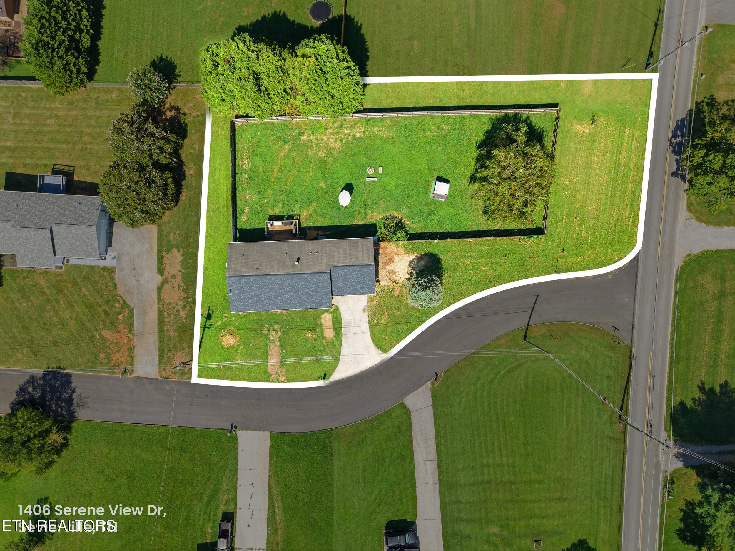 1406 Serene View Drive Sevierville TN 37876