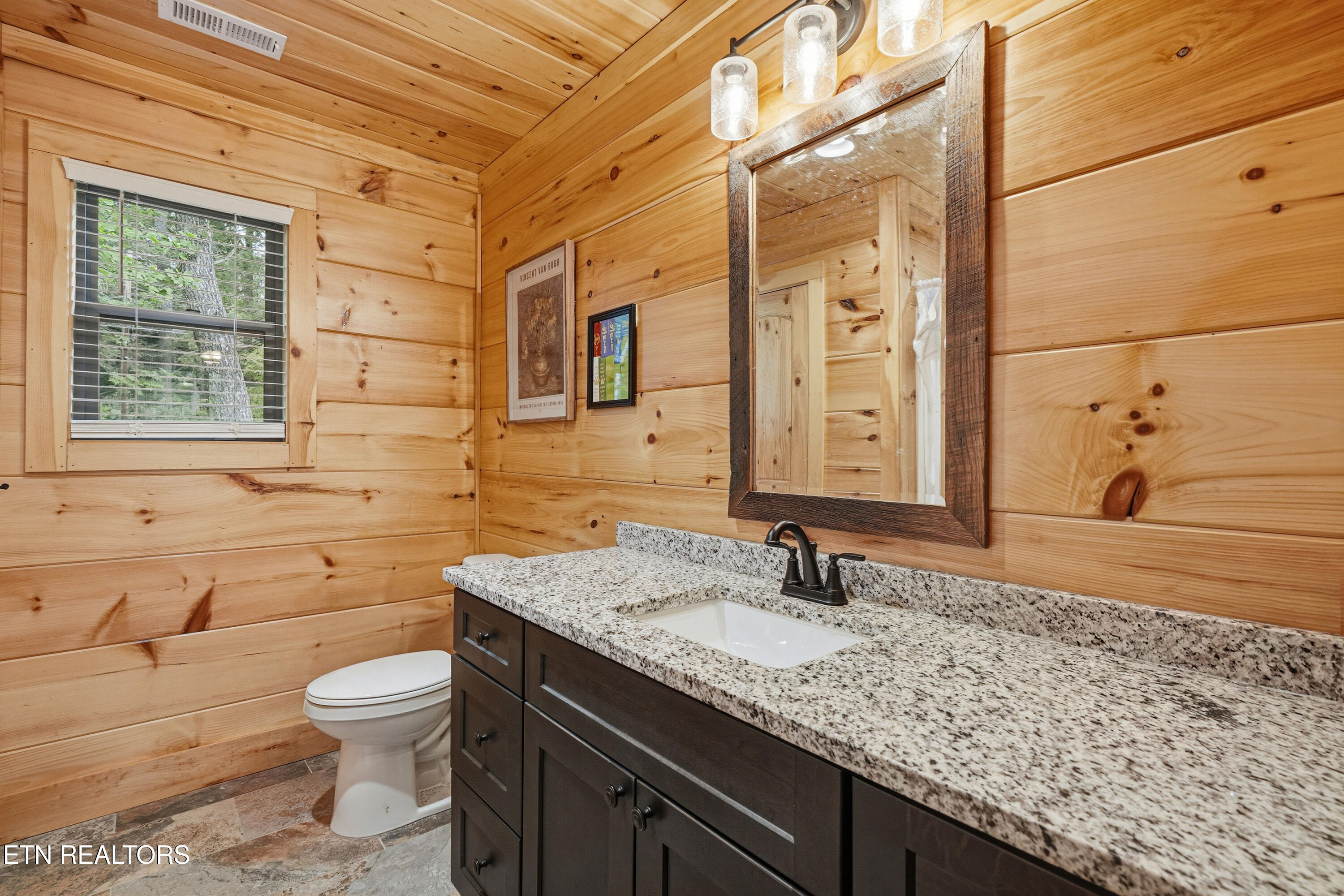 4923 Cote Way Cosby TN 37722