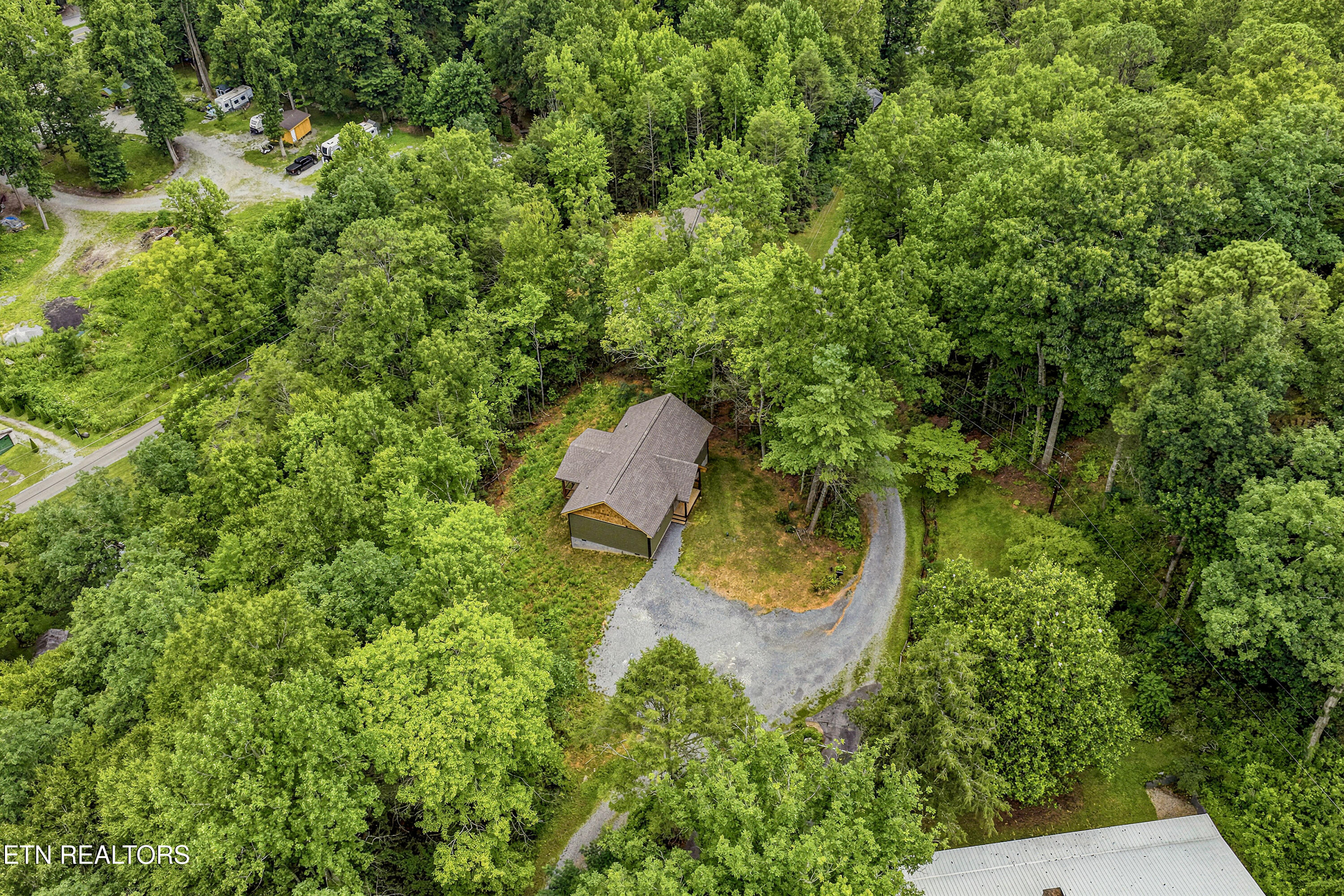 4923 Cote Way Cosby TN 37722