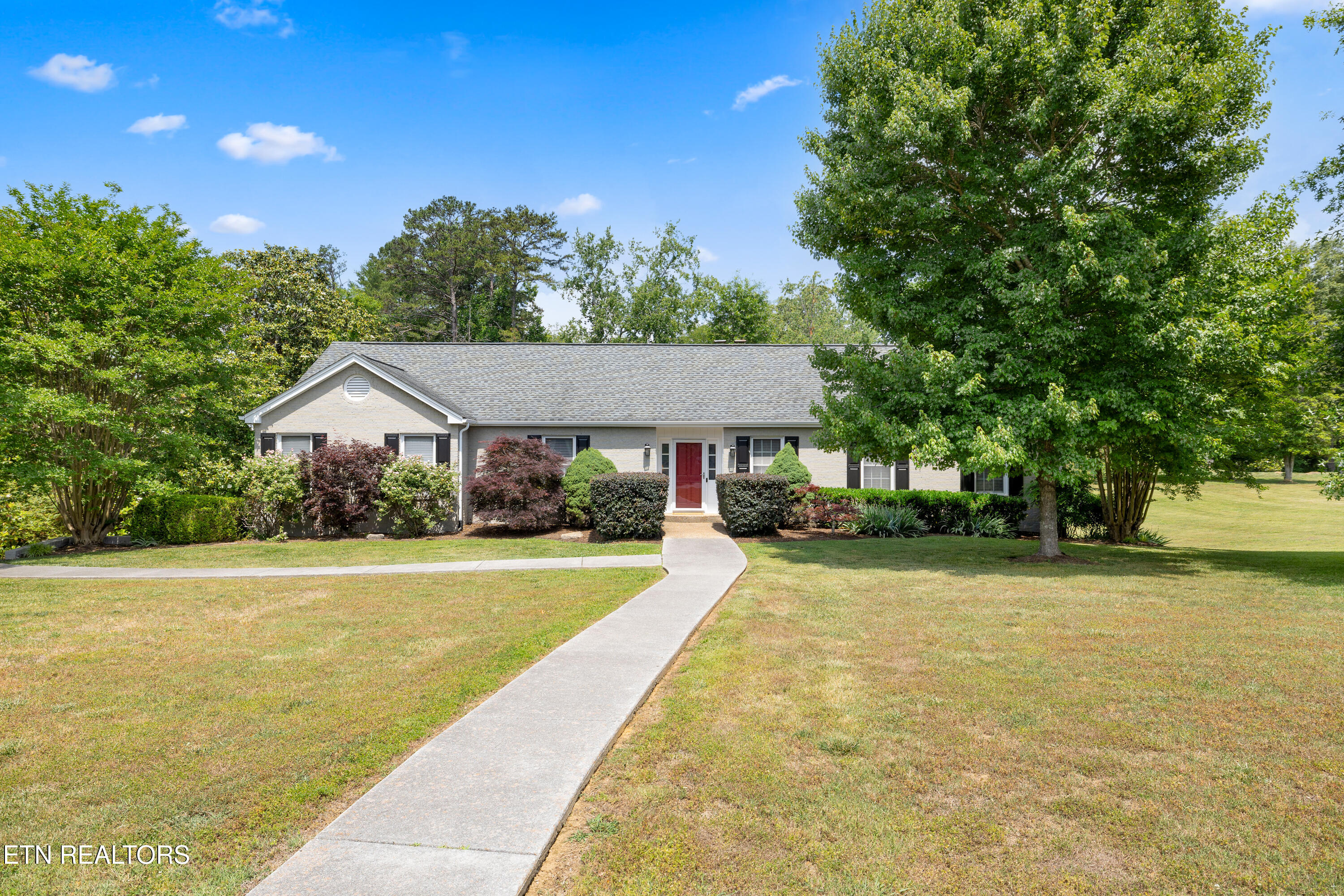 5501 River Point Cove Road Knoxville TN 37919