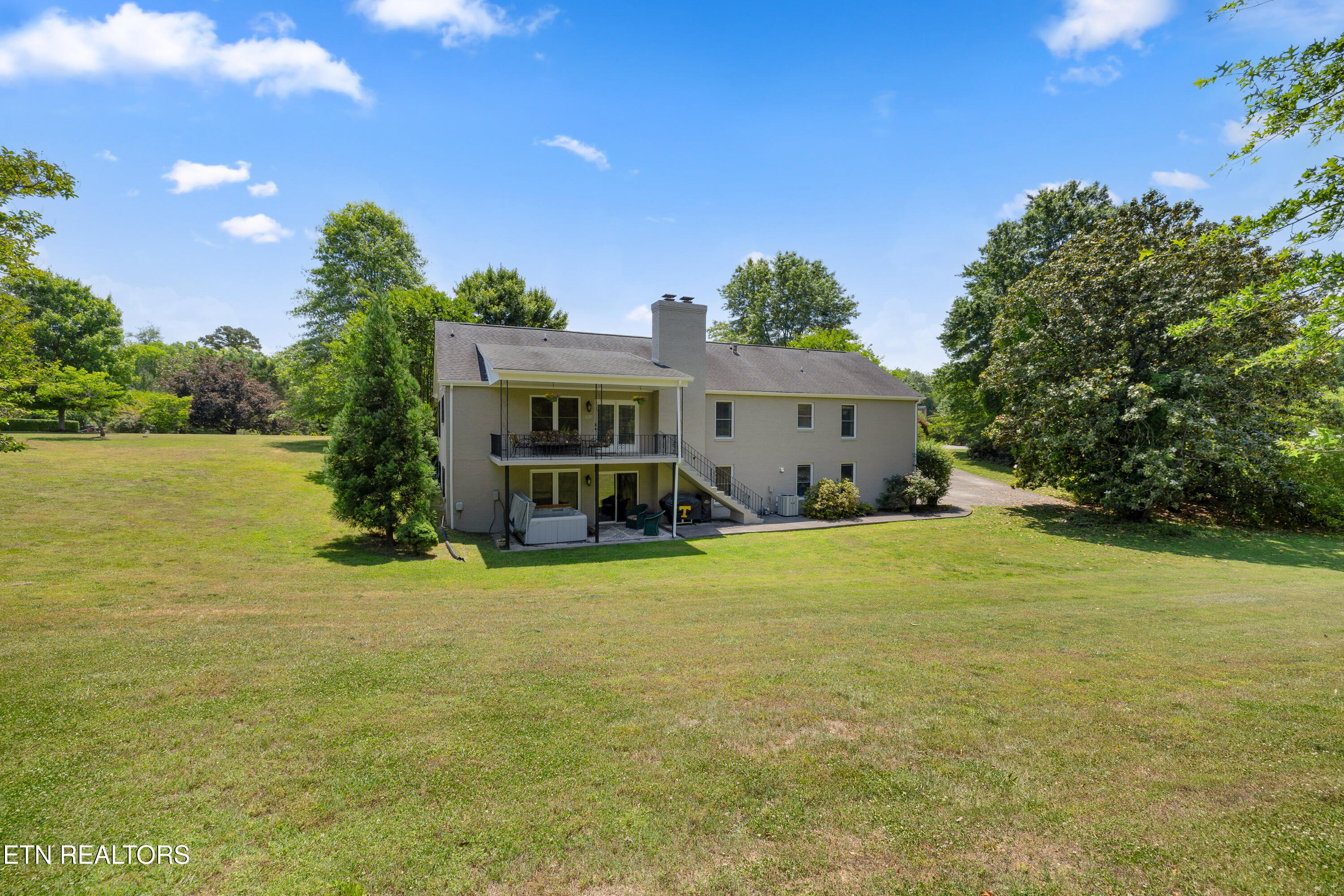 5501 River Point Cove Road Knoxville TN 37919