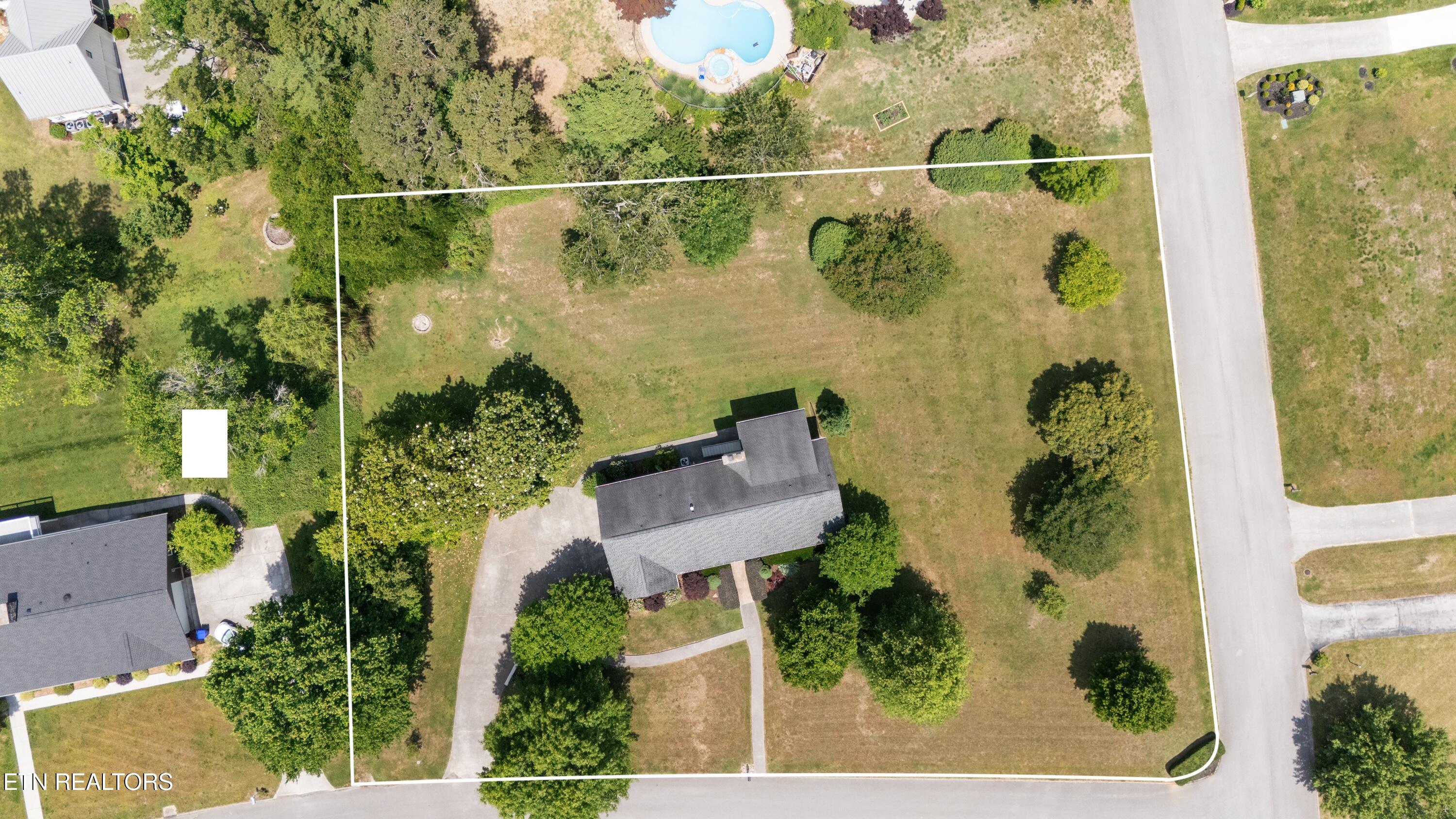 5501 River Point Cove Road Knoxville TN 37919