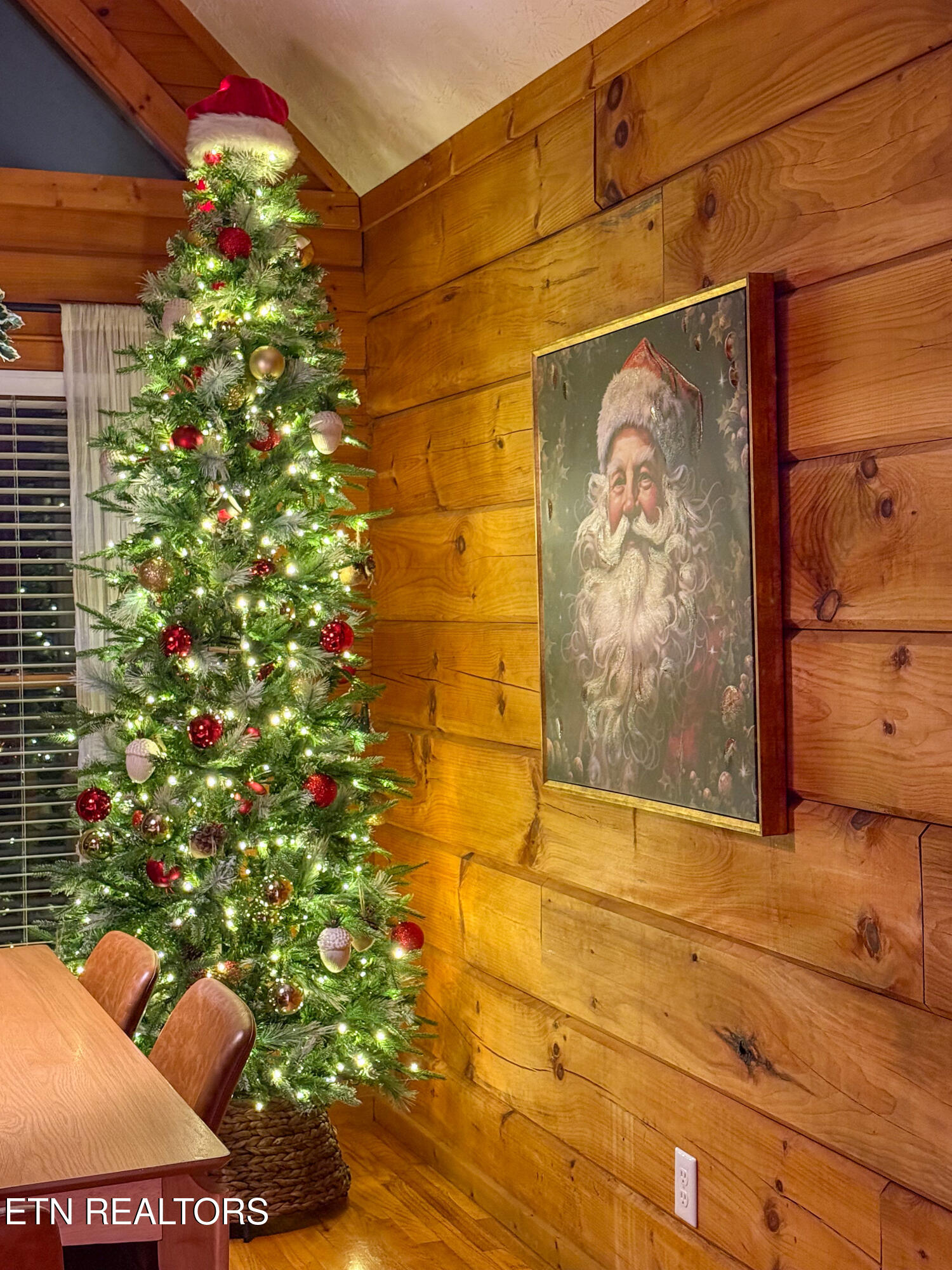 3653 Country Pines Way Sevierville TN 37876