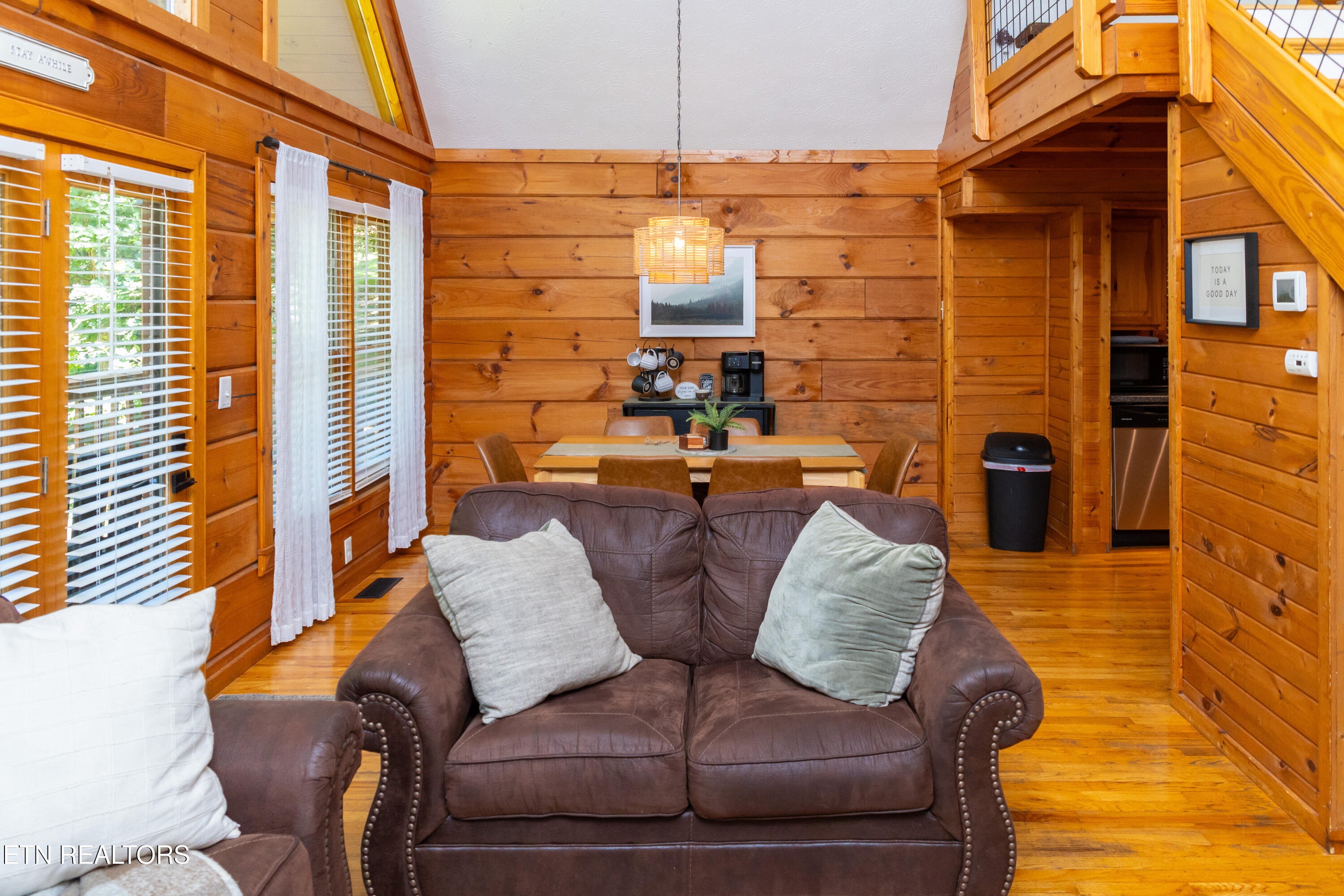 3653 Country Pines Way Sevierville TN 37876