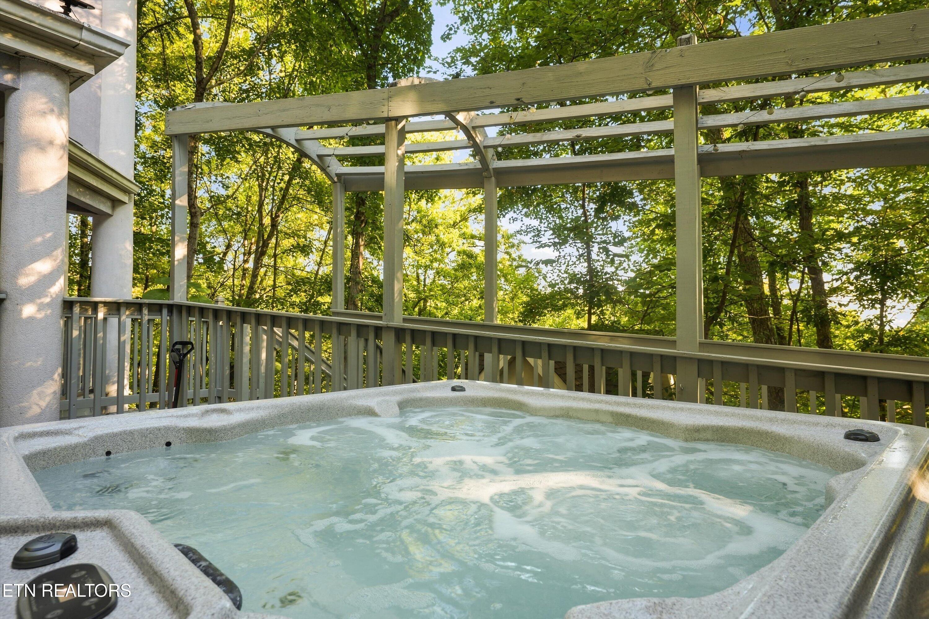 838 Holly Branch Road Gatlinburg TN 37738