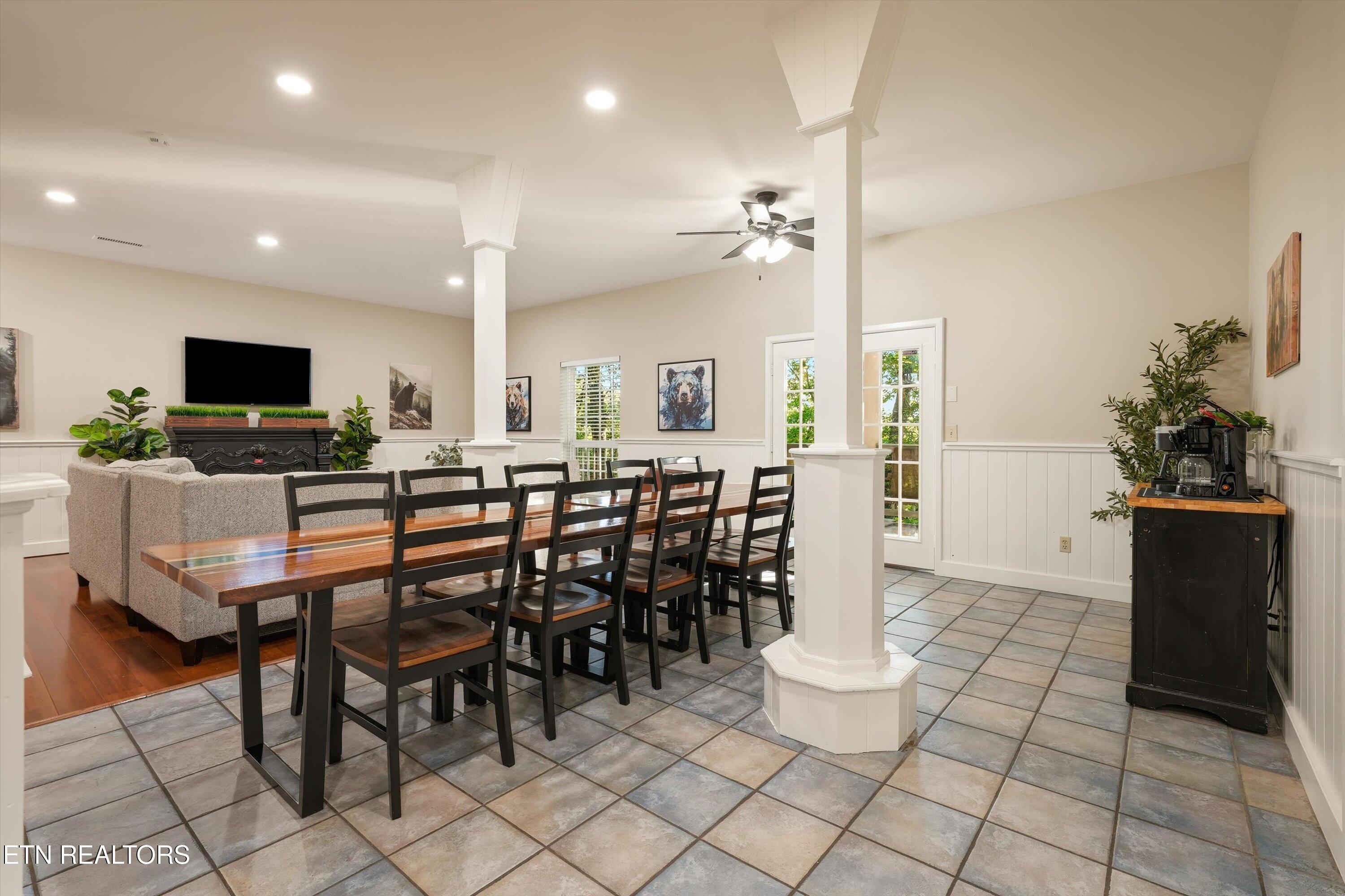 838 Holly Branch Road Gatlinburg TN 37738