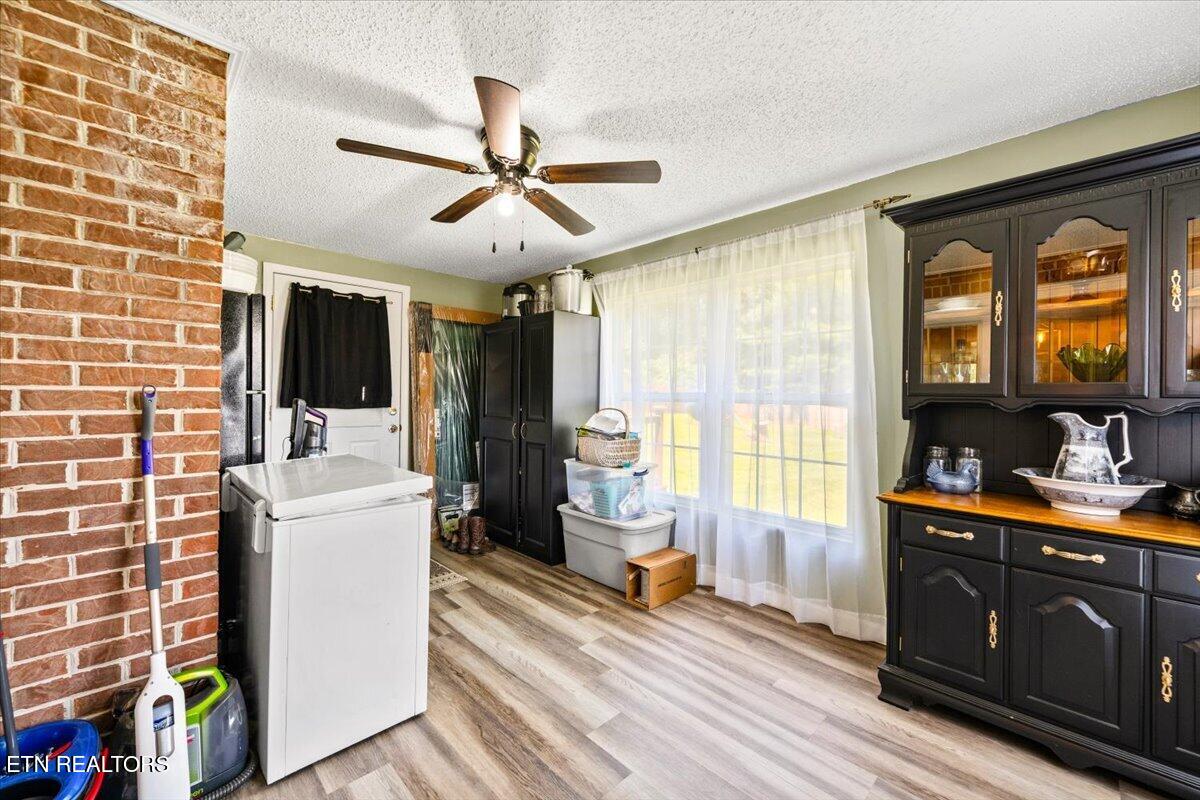 136 Grace Circle Clinton TN 37716