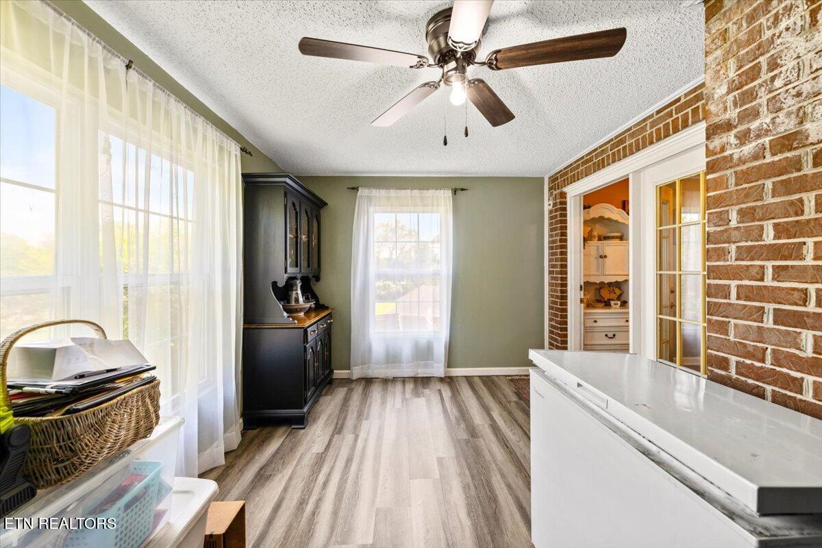 136 Grace Circle Clinton TN 37716