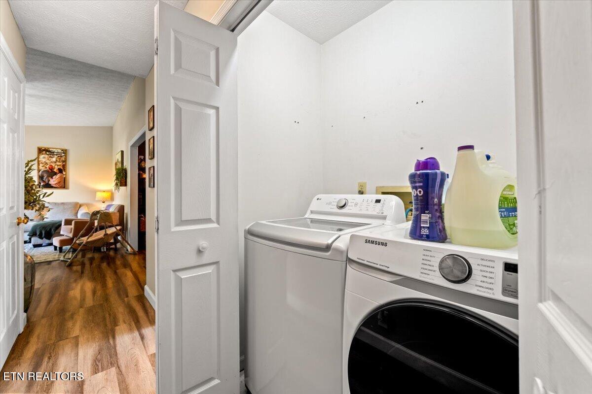 136 Grace Circle Clinton TN 37716