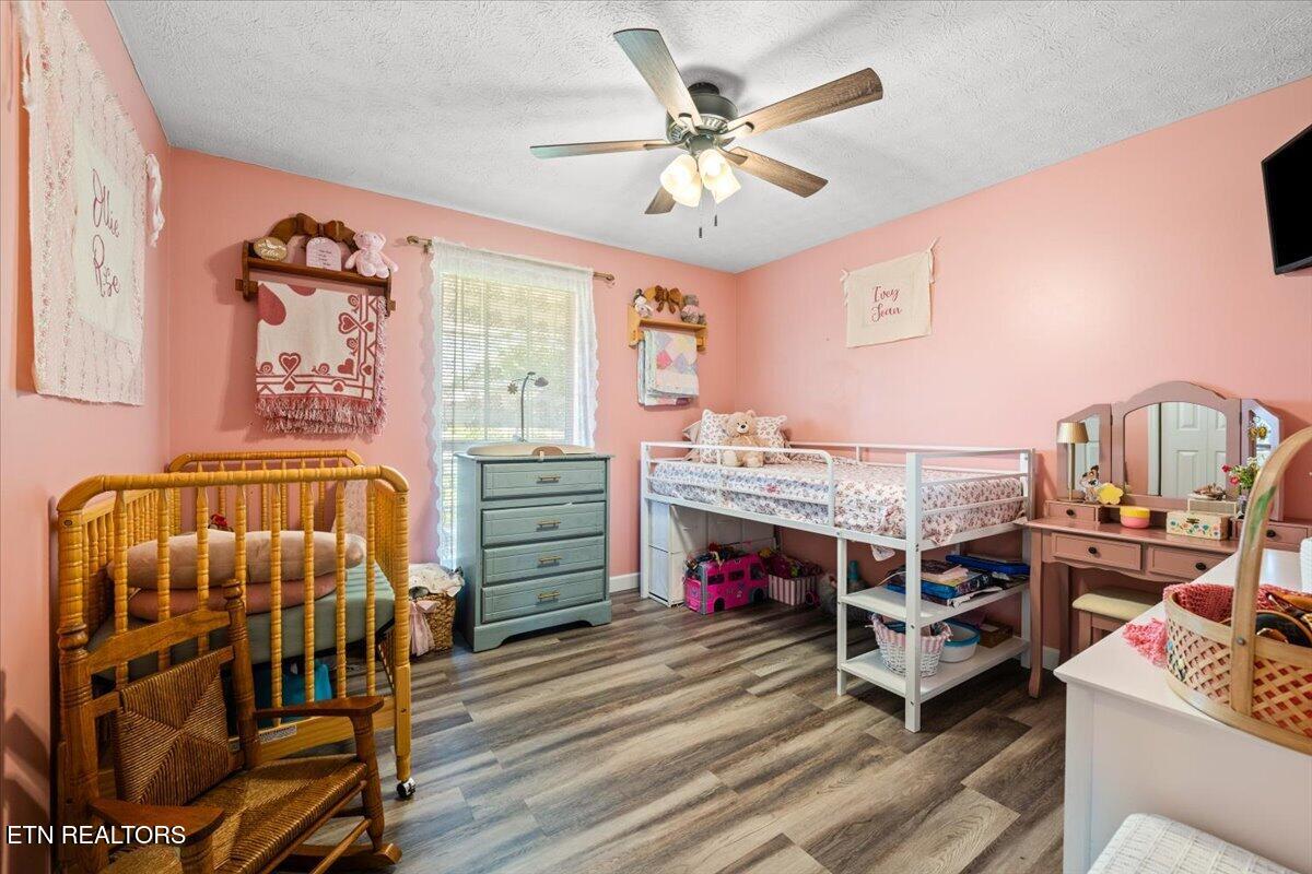 136 Grace Circle Clinton TN 37716