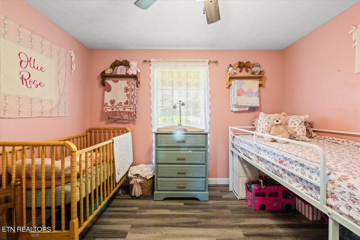 136 Grace Circle Clinton TN 37716