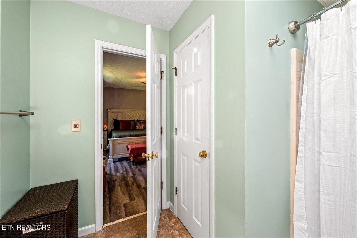 136 Grace Circle Clinton TN 37716