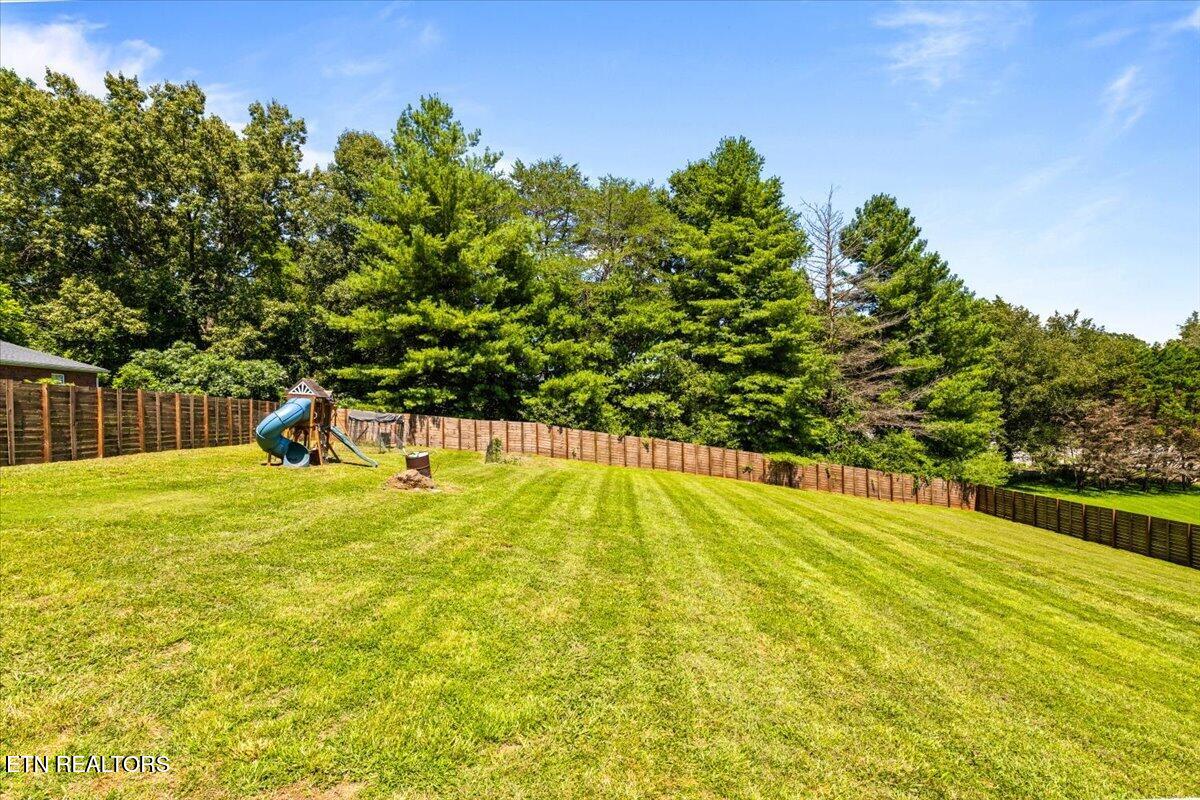136 Grace Circle Clinton TN 37716