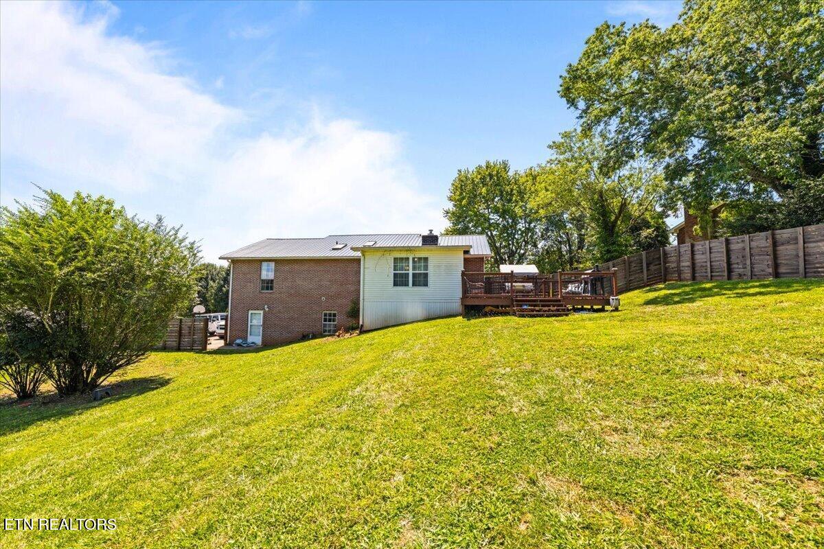 136 Grace Circle Clinton TN 37716