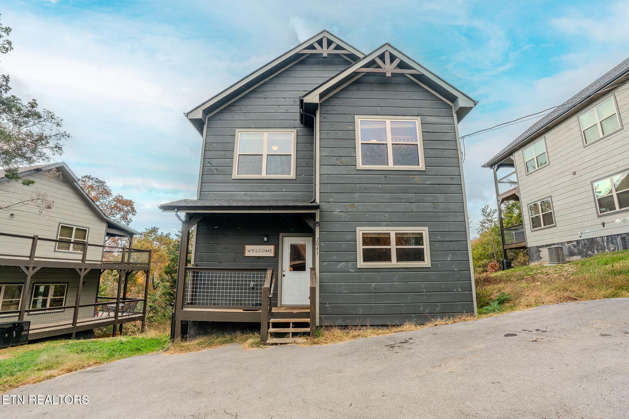 2043 Eagle Feather Drive Sevierville TN 37876