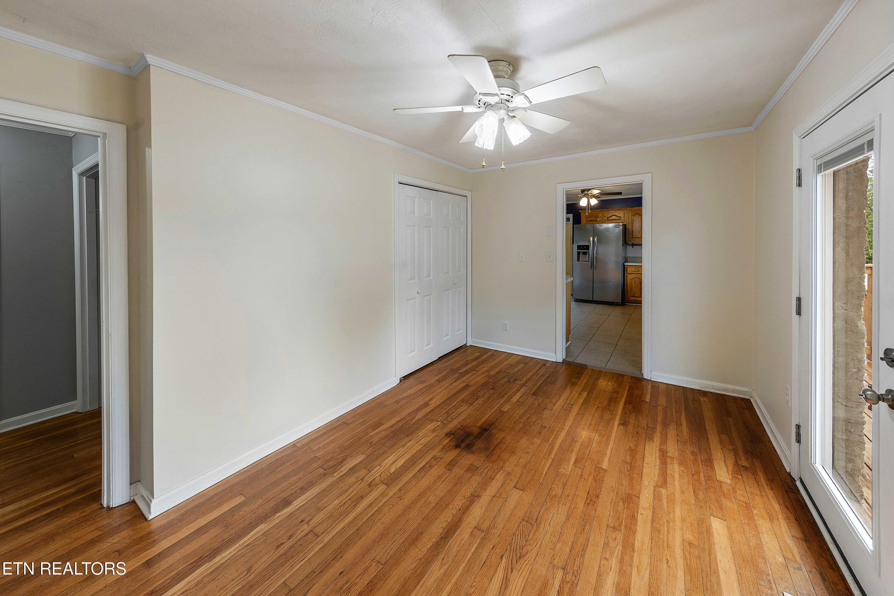812 Brown Avenue Kingston TN 37763