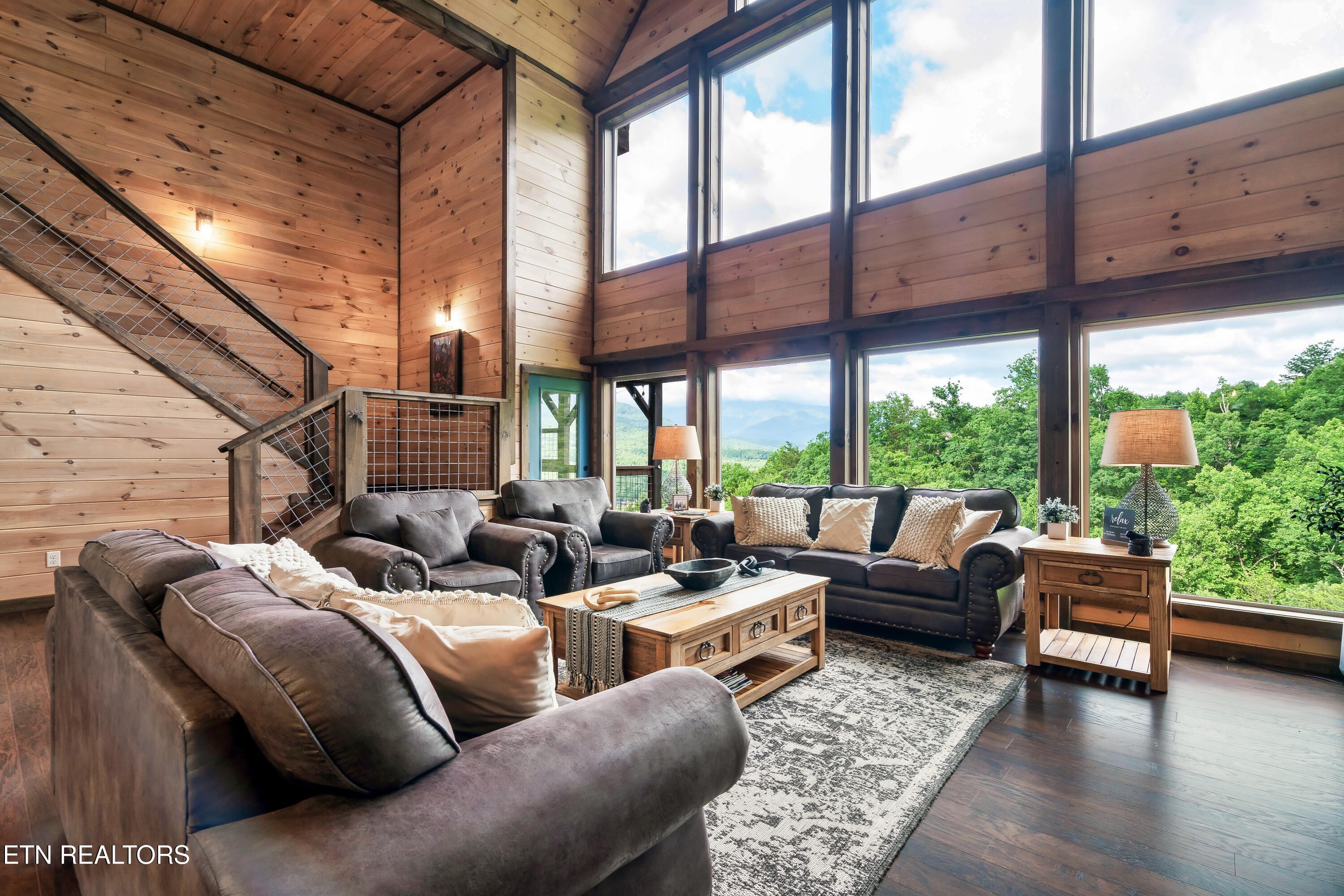 842 Vixen Run Gatlinburg TN 37738