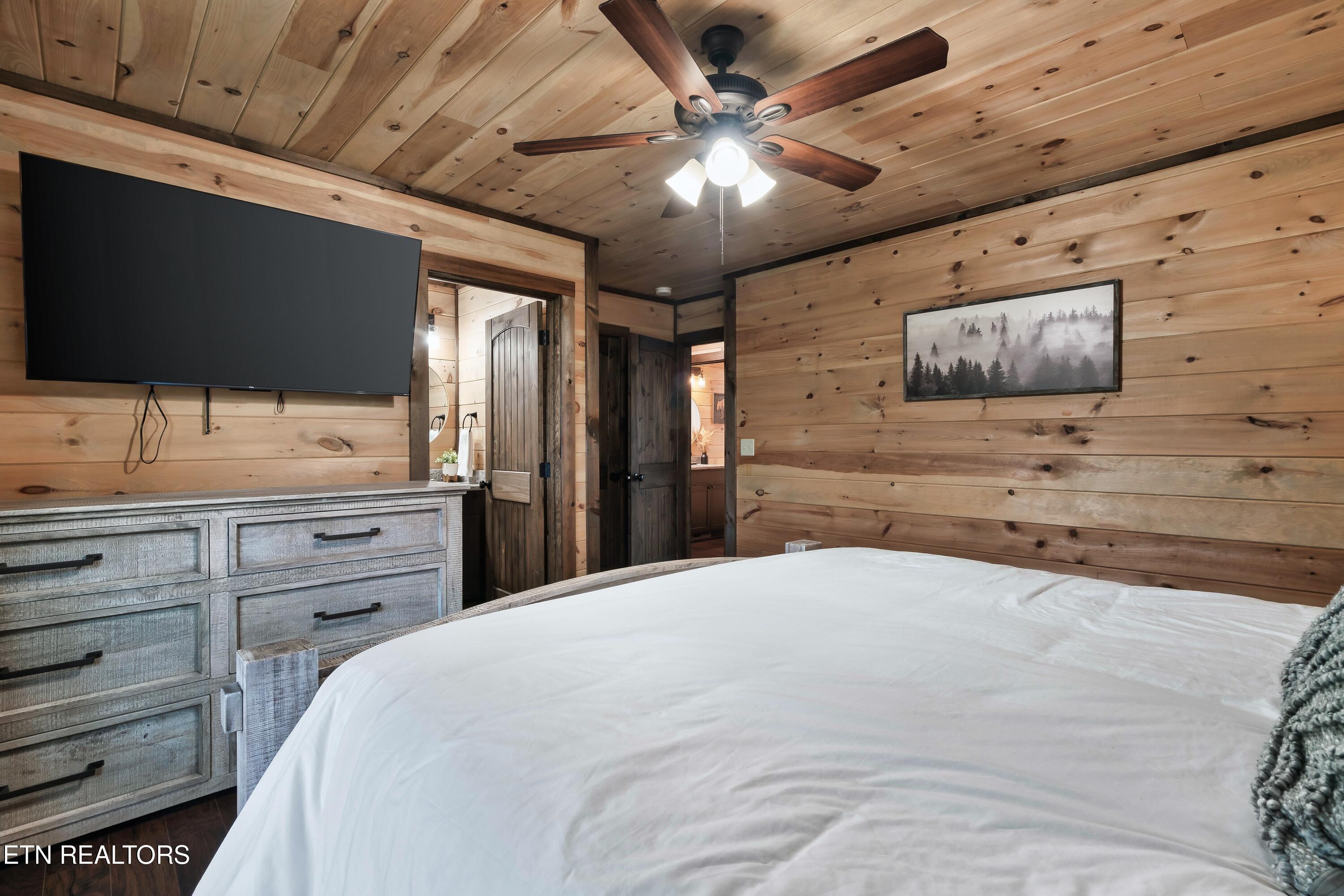 842 Vixen Run Gatlinburg TN 37738