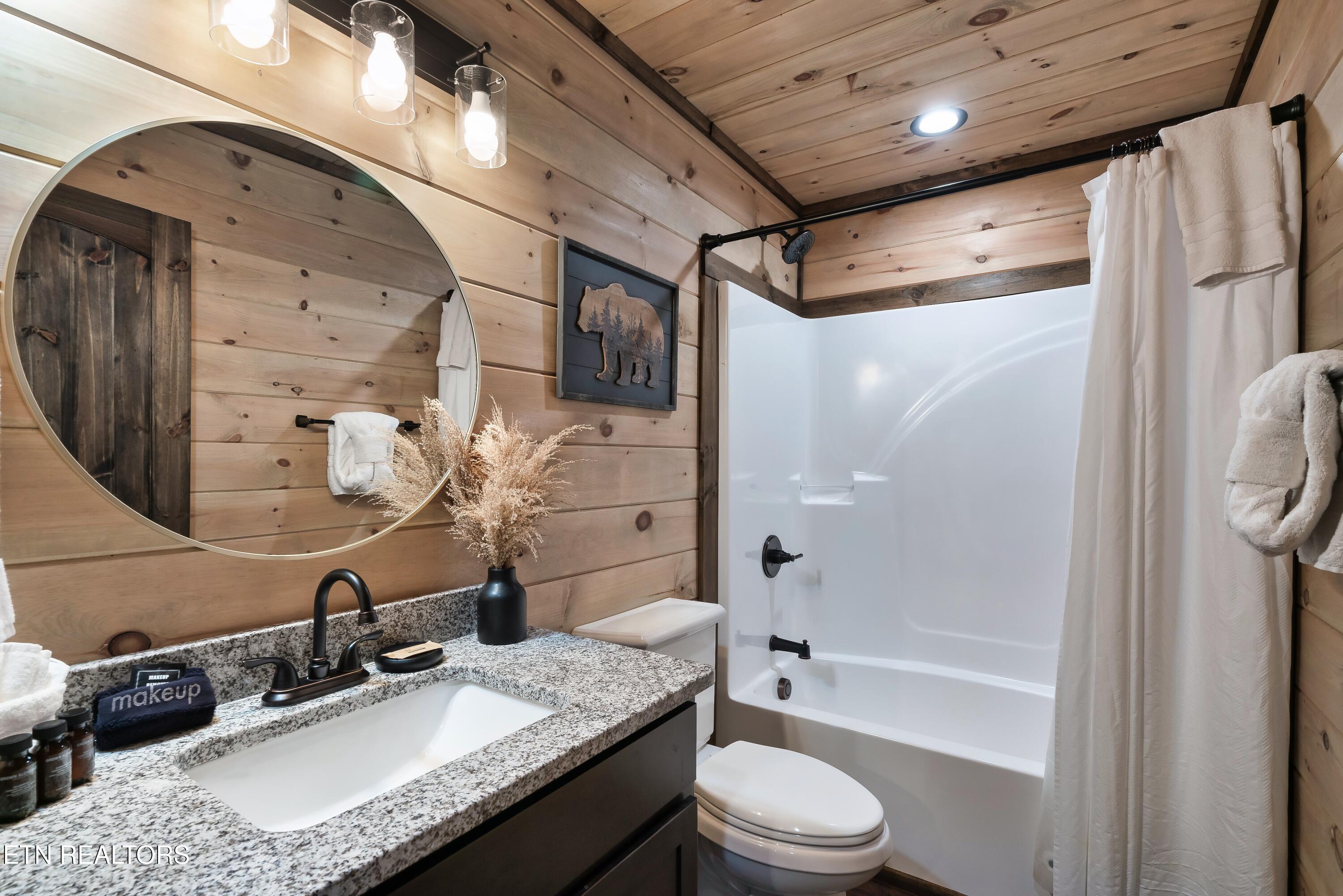 842 Vixen Run Gatlinburg TN 37738