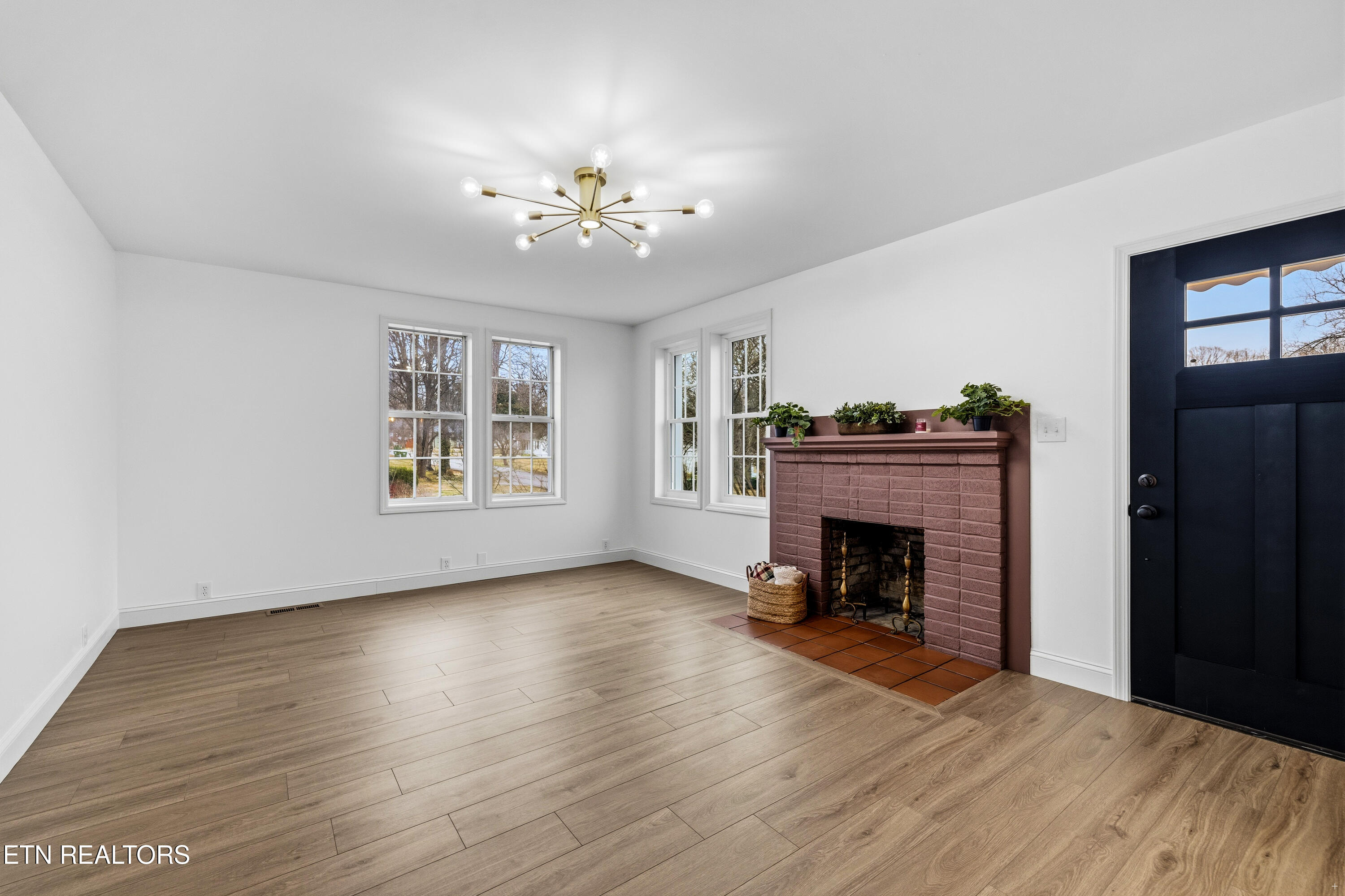 217 Waller Avenue Maryville TN 37803