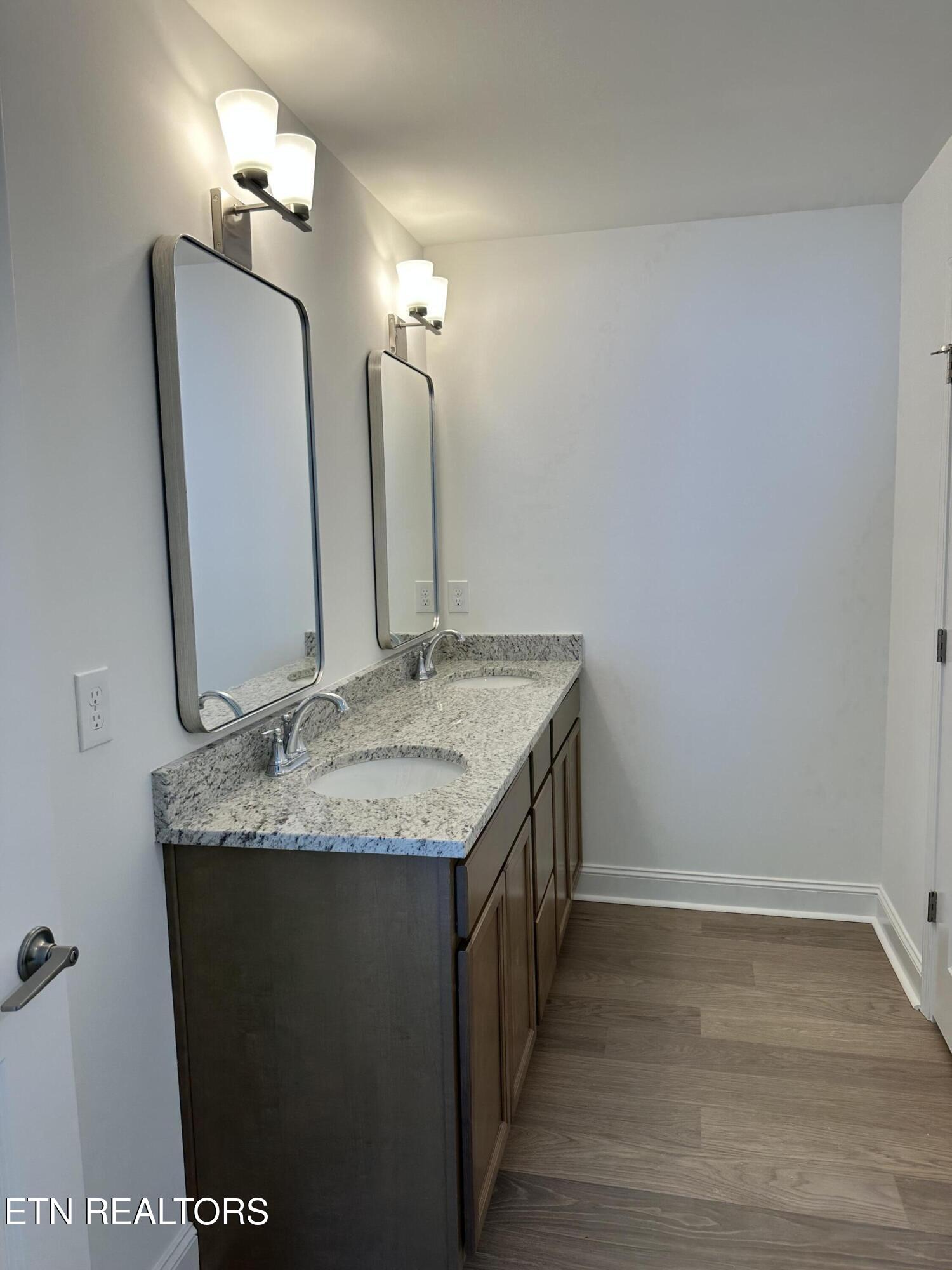 9912 Terra Vista Way Knoxville TN 37931