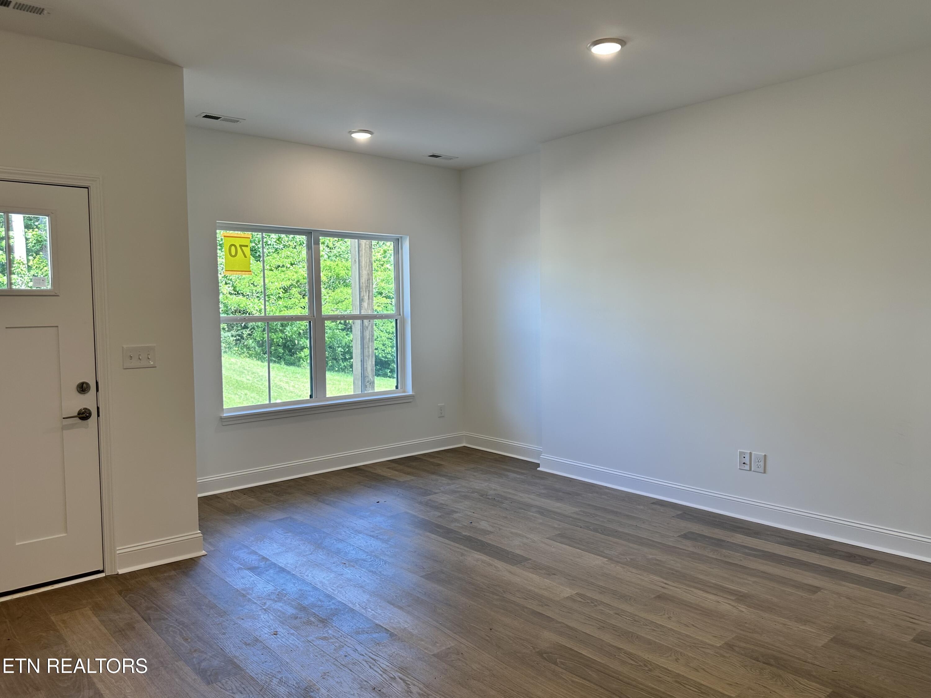 9912 Terra Vista Way Knoxville TN 37931