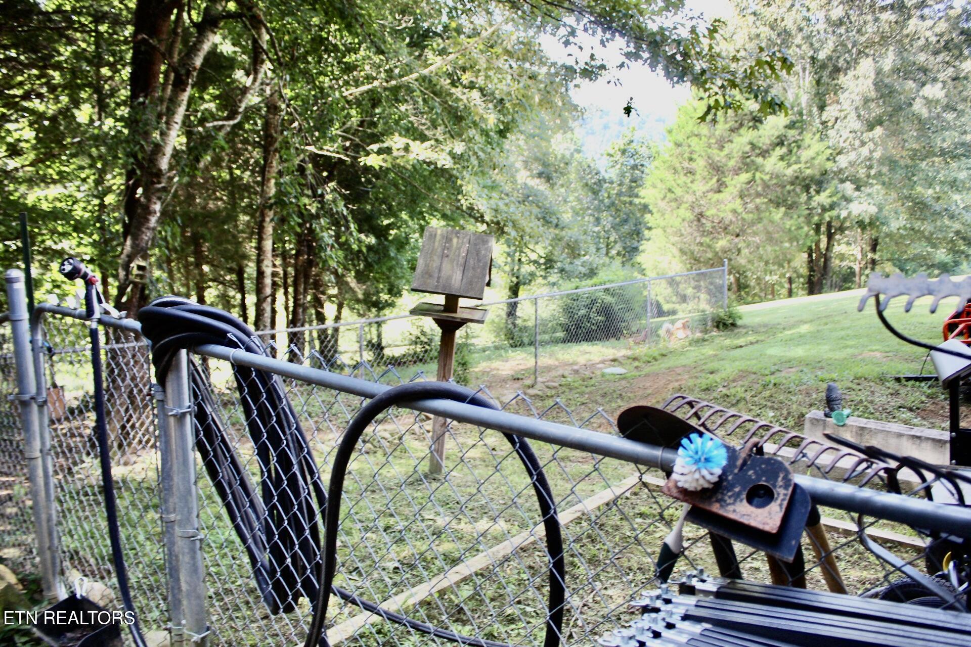 405 Beard Valley Road Maynardville TN 37807