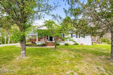 5550 S York Highway Grimsley TN 38565